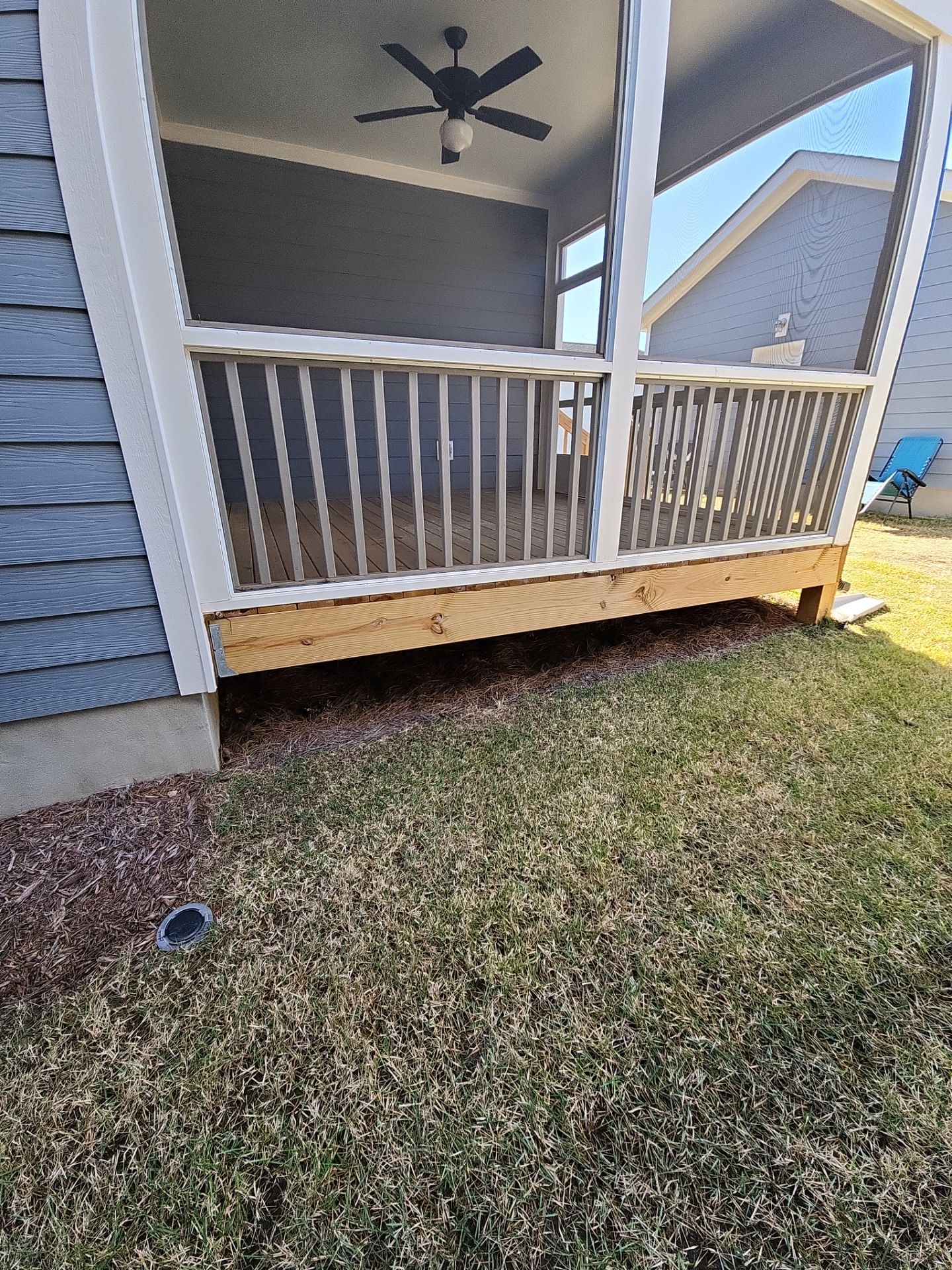 Deck using Wood Sealant and Stain by DuraSeal