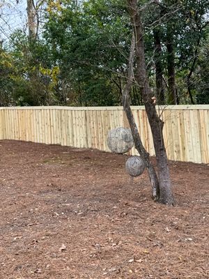 Crestline - Board on Board Fence