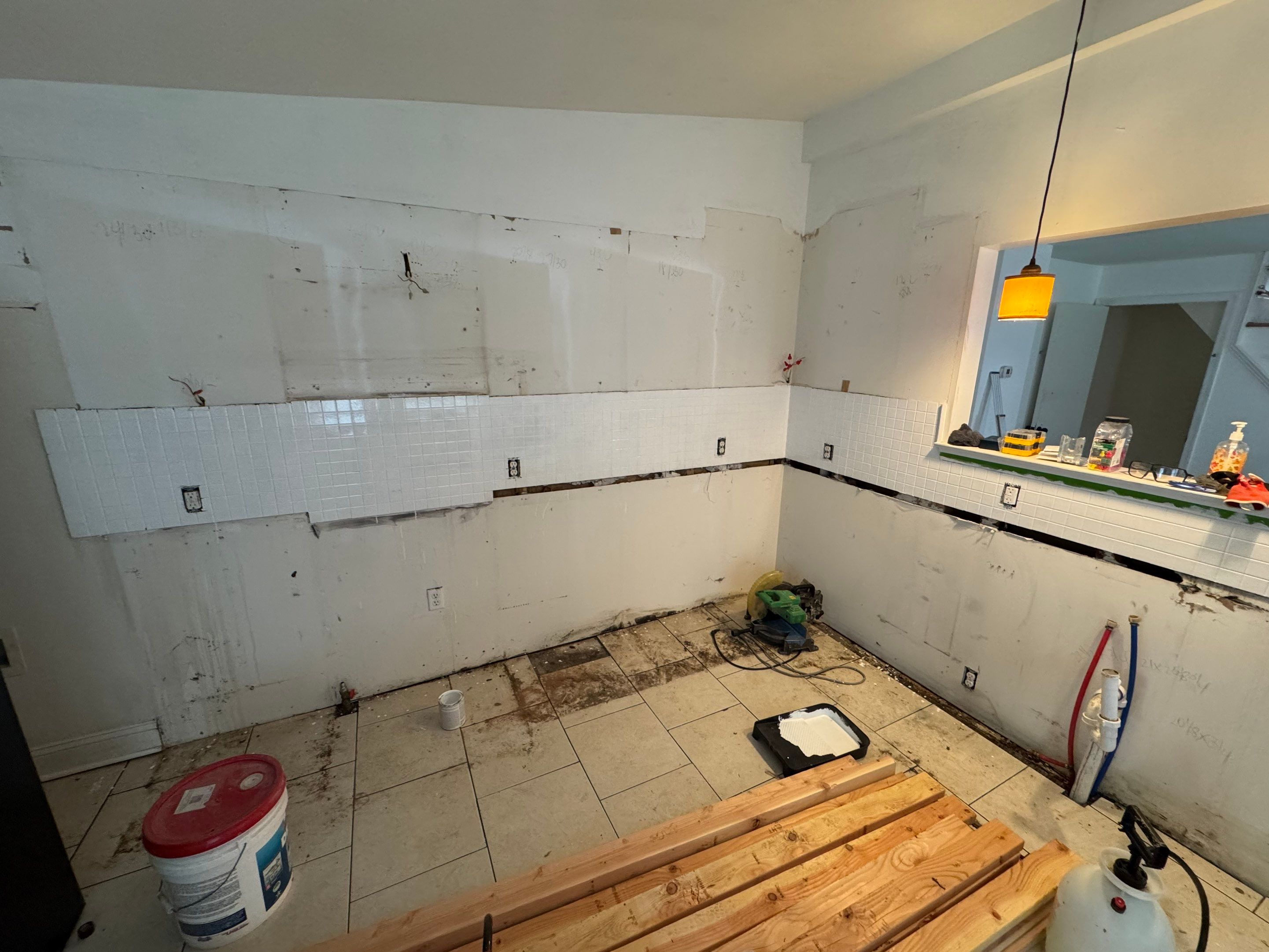 Full House Rehab, Flooring, Kitchen, Porch, Structural, Painting by AXR Inc