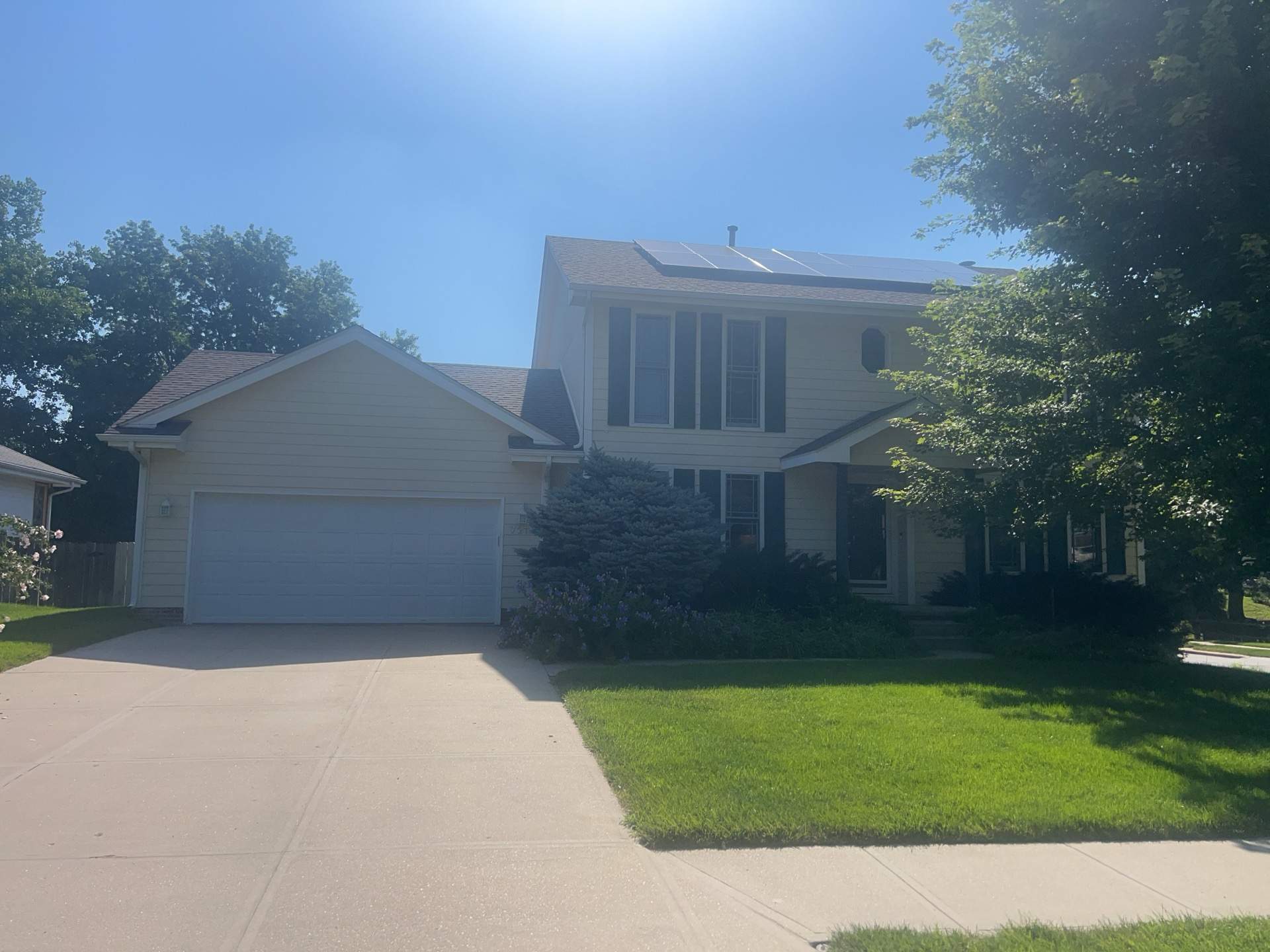 James Hardie Siding and Window Replacement in Omaha, Nebraska by Carps Complete Exteriors