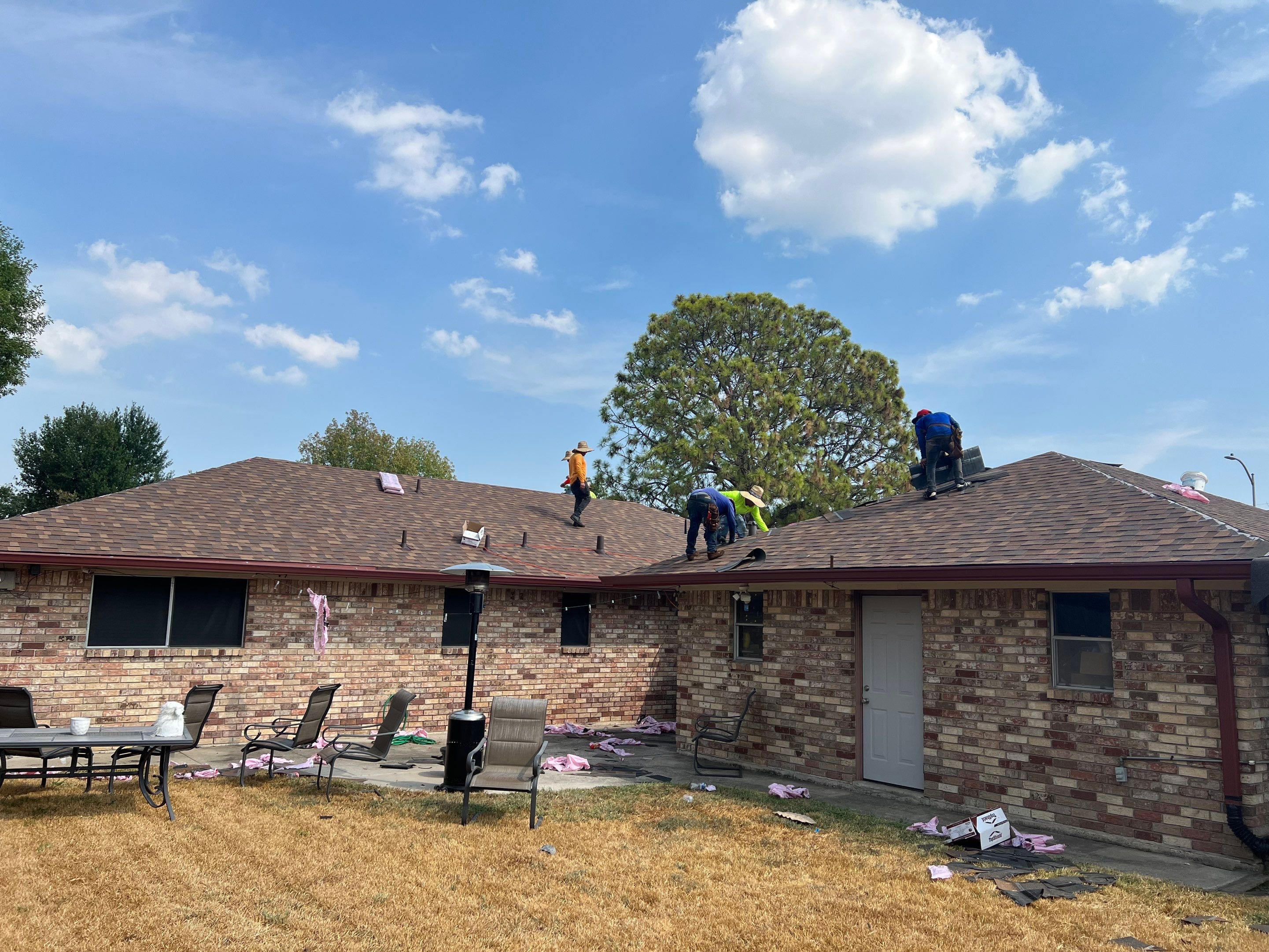 Residential Roofing Installation using Owen's Corning Duration (Lifetime) Shingles by Roof Repair Company