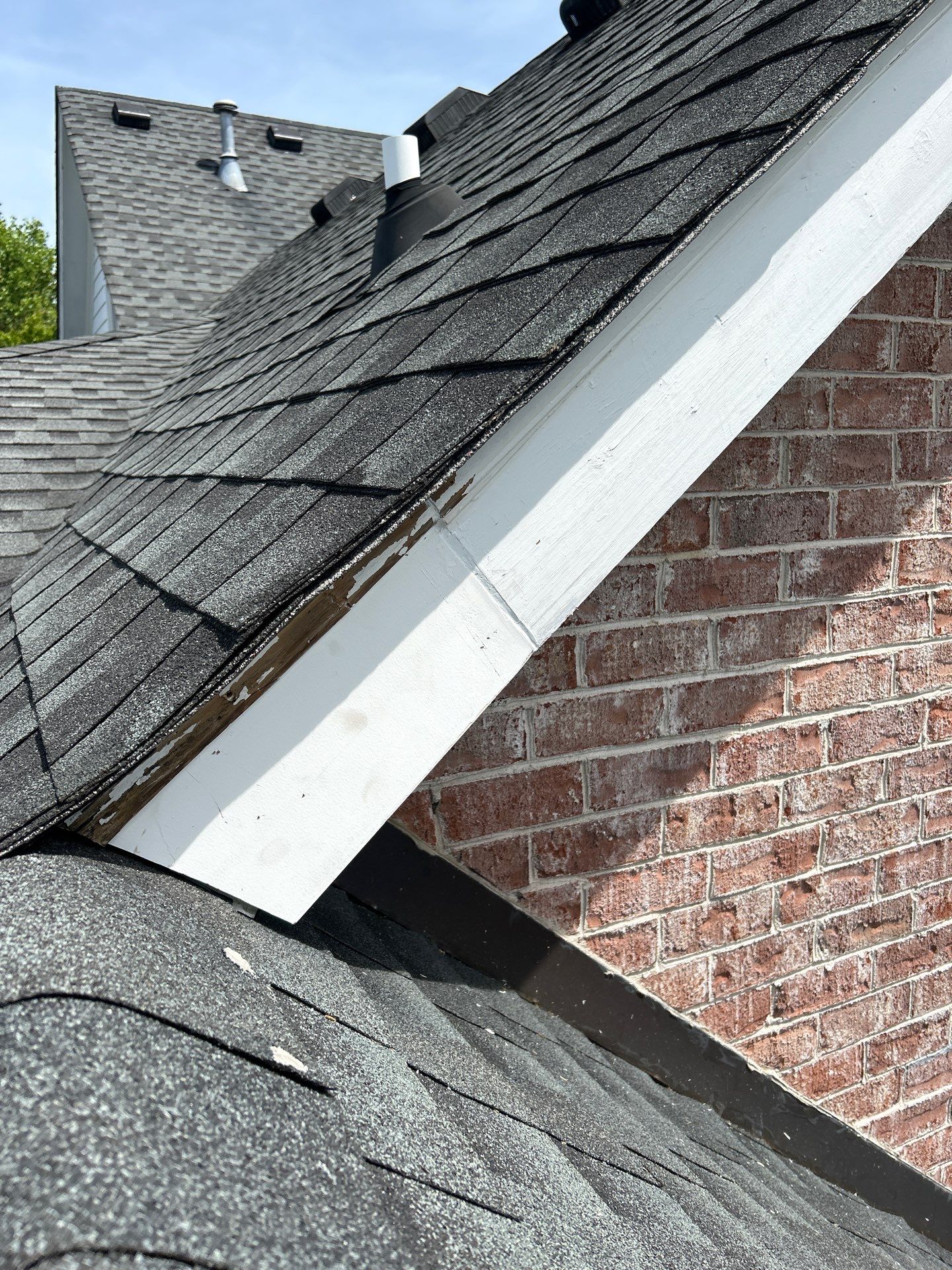 Brentwood - Sunset Rd. Exterior  by Nashville House Painters 