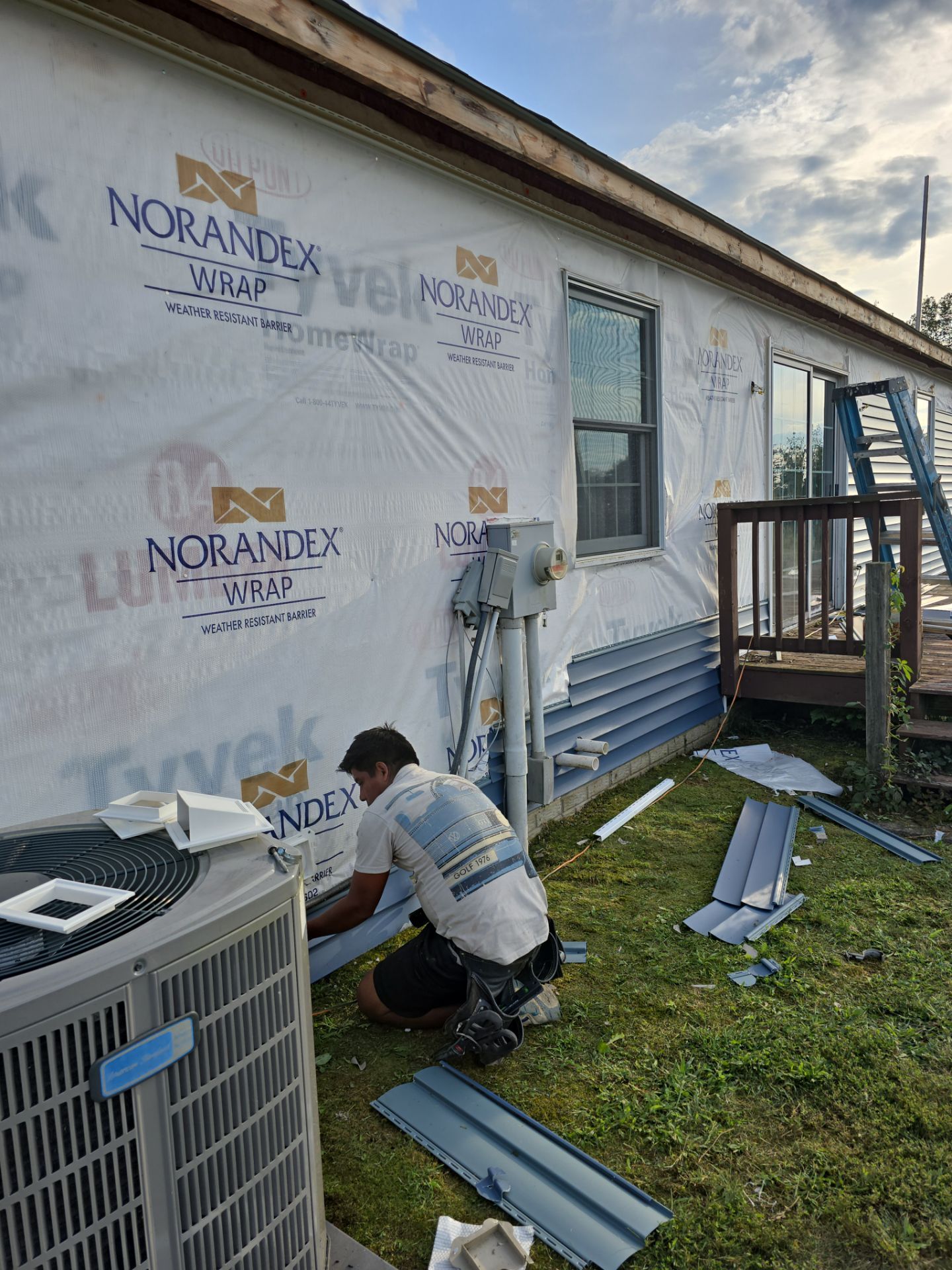 Residential Roofing Installation using GAF Timberline HDZ Charcoal by Rainstoppers Roofing