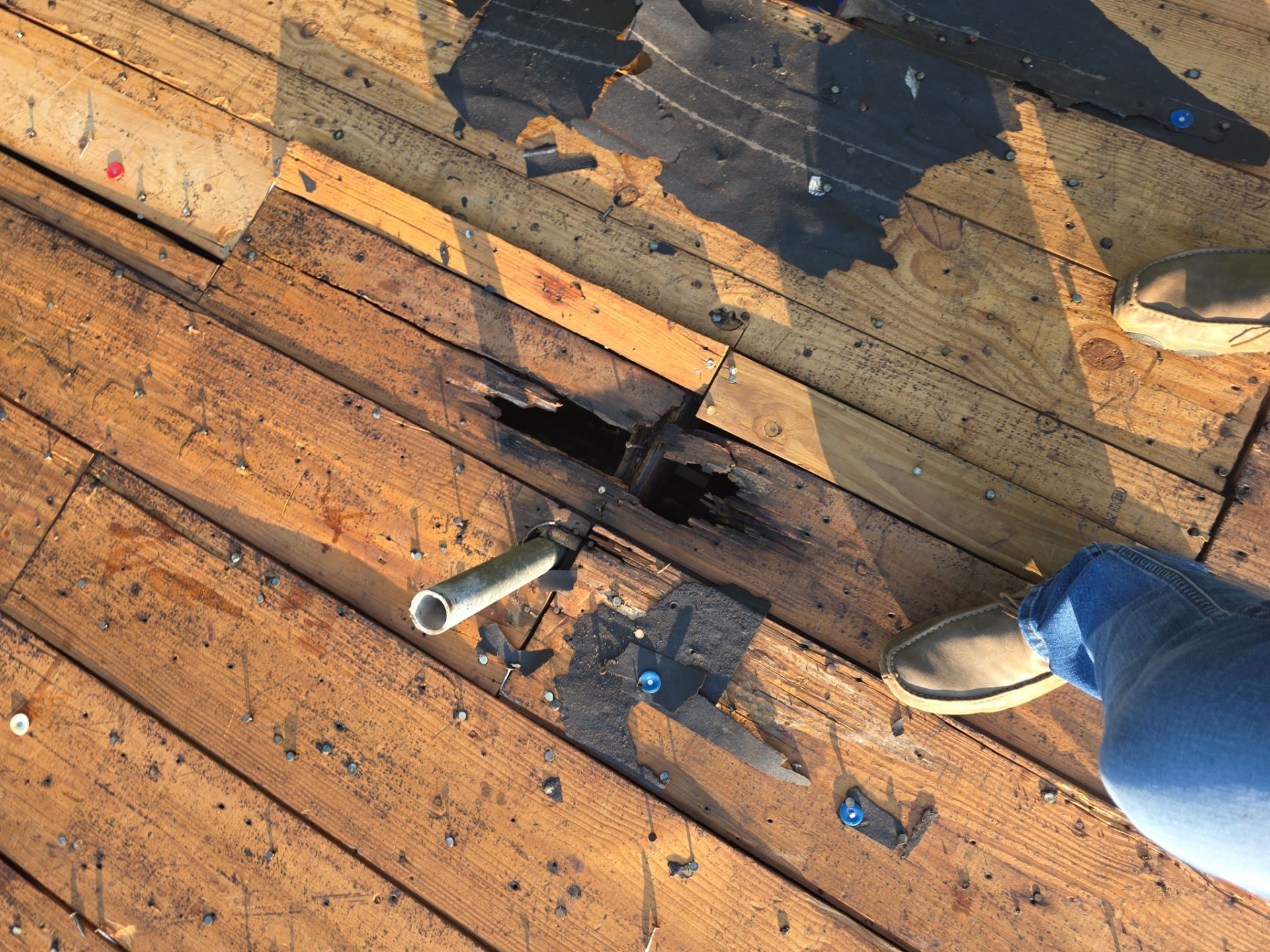 Project in Nederland by SETX Roofing Pros 