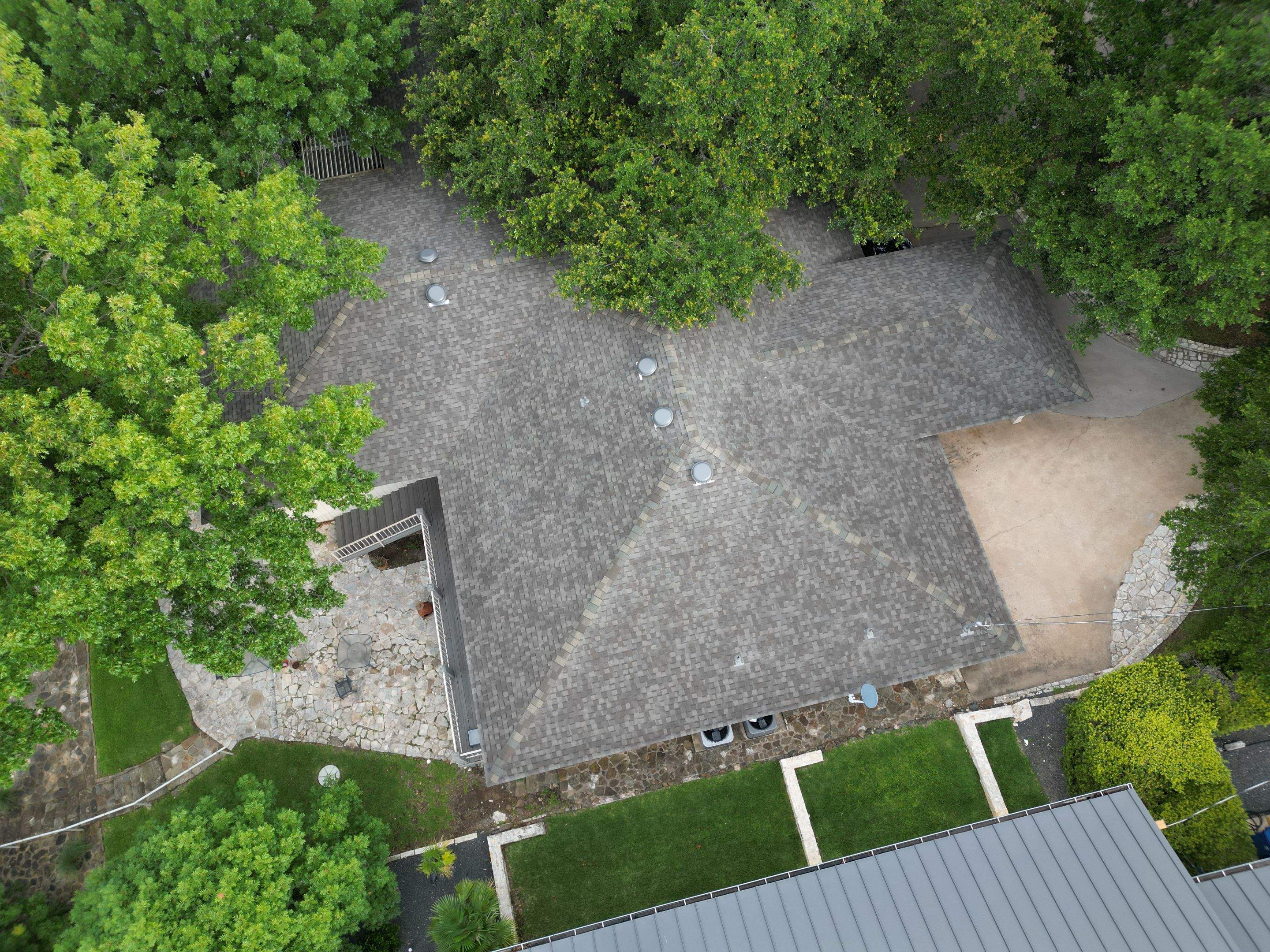 Weathered Wood - Certainteed Landmark by RoofsOnly.com