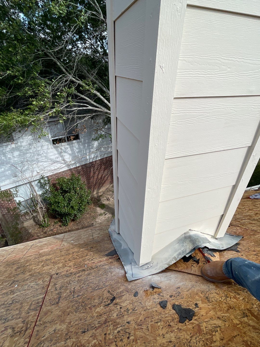 Residential Roofing Installation using Owen's Corning Duration (Lifetime) Shingles by Roof Repair Company