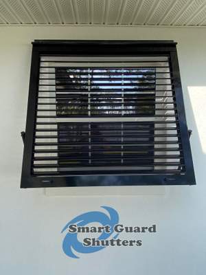 Impact Bahamas in Jet Black