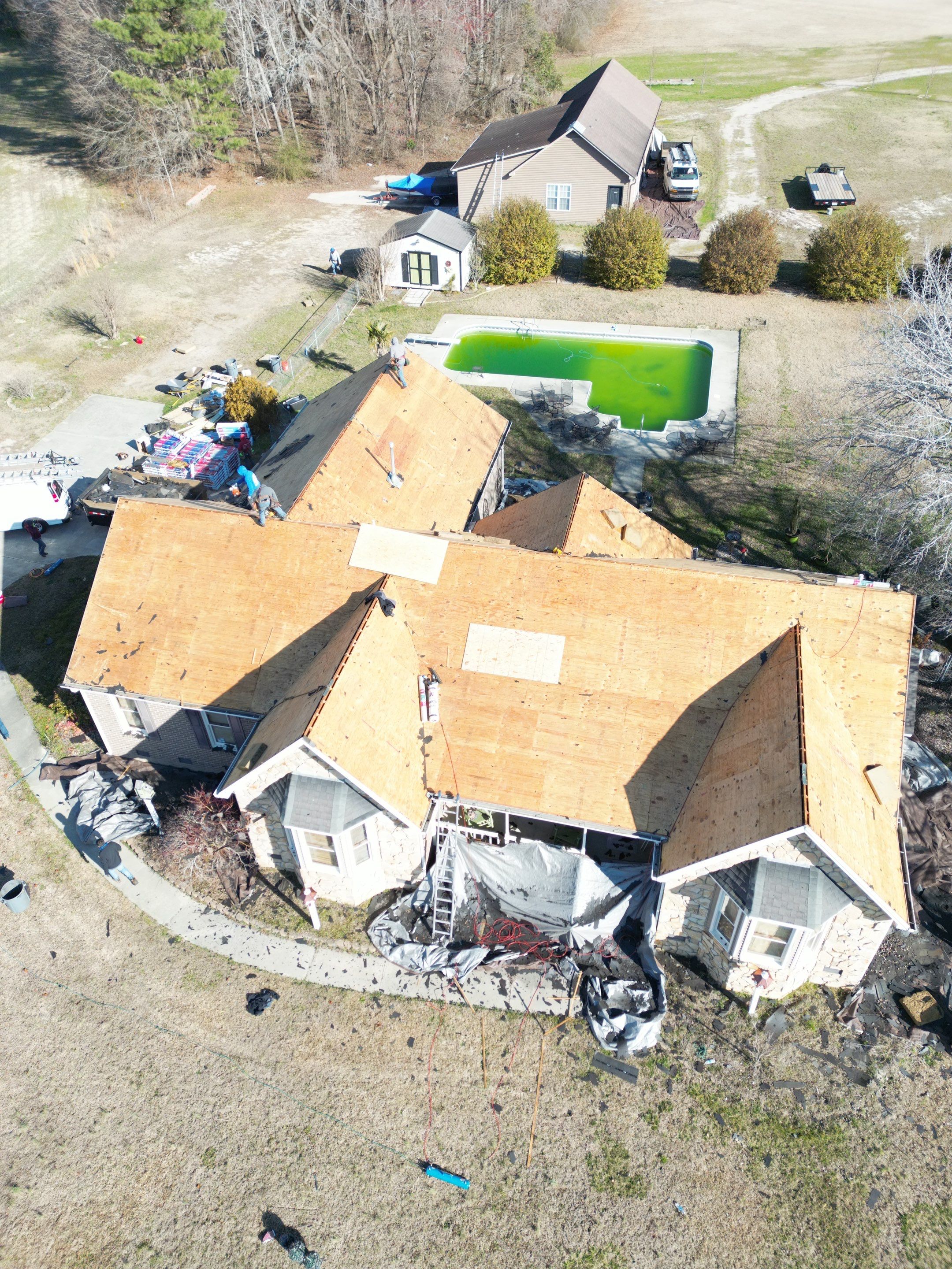 Roof Replacement - GAF Timberline HDZ Barkwood  by Pro Performance Roofing