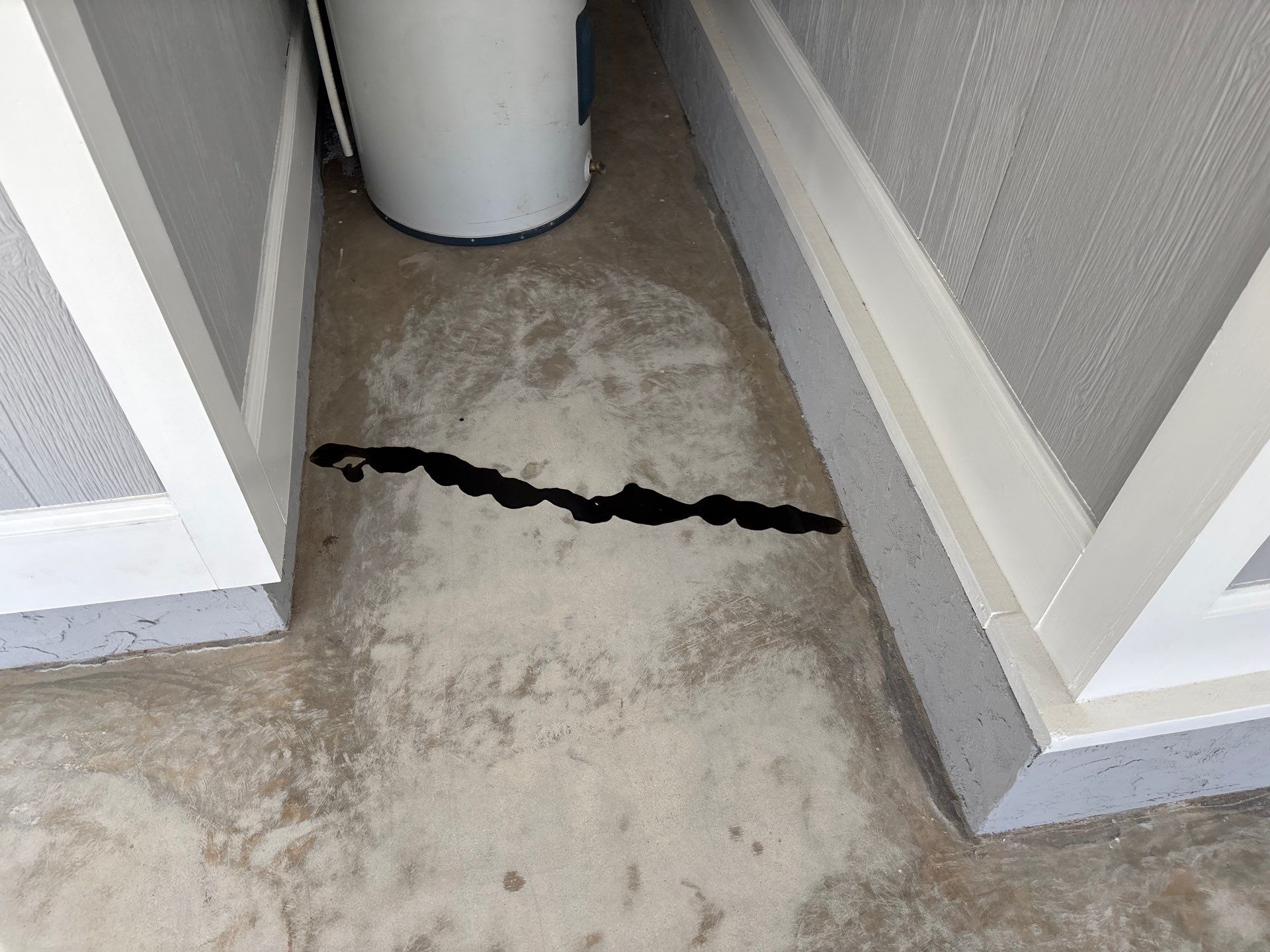 Large Garage using Penntek Industrial Coatings by Concrete Coatings of Georgia