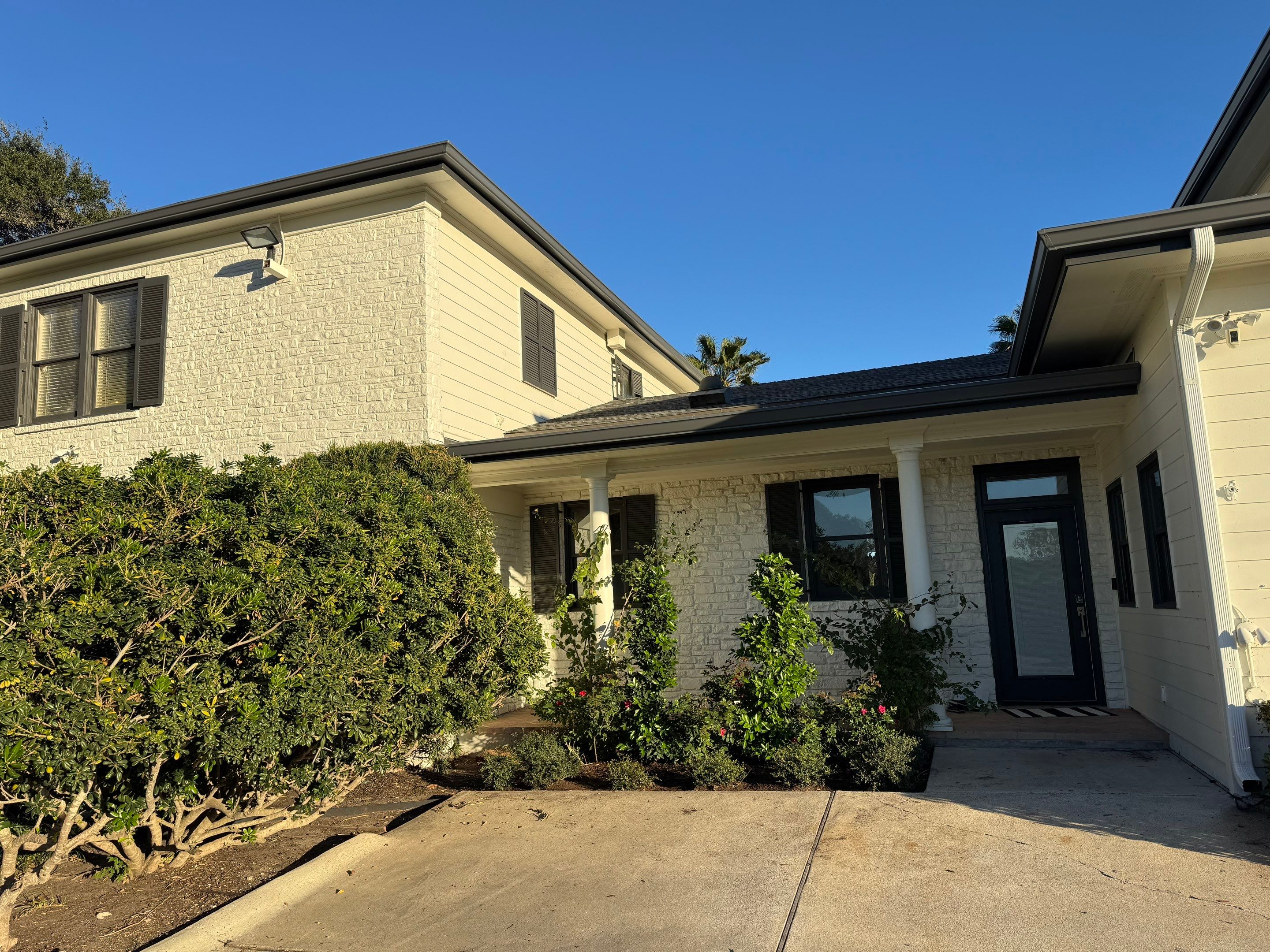 Gorgeous Gutters and Fascia by Bayfront Roofing and Construction