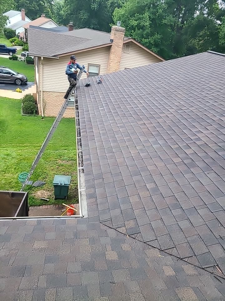 Alexandria: CertainTeed Landmark Pro Architectural Shingles in Max Def Shenandoah by RM Banning, Inc.