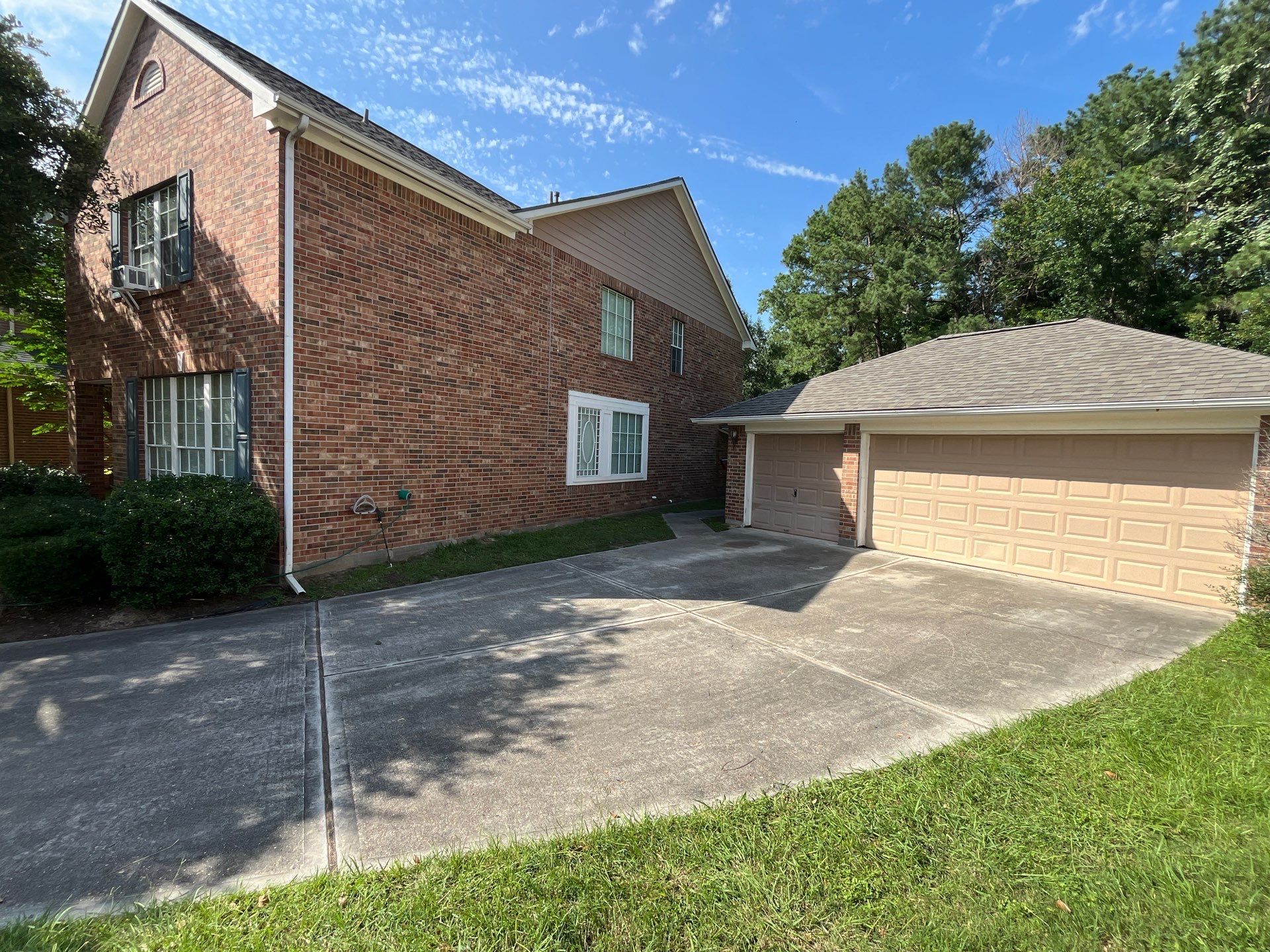 Residential Roofing Repair using Owen's Corning Duration (Lifetime) Shingles by Roof Repair Company