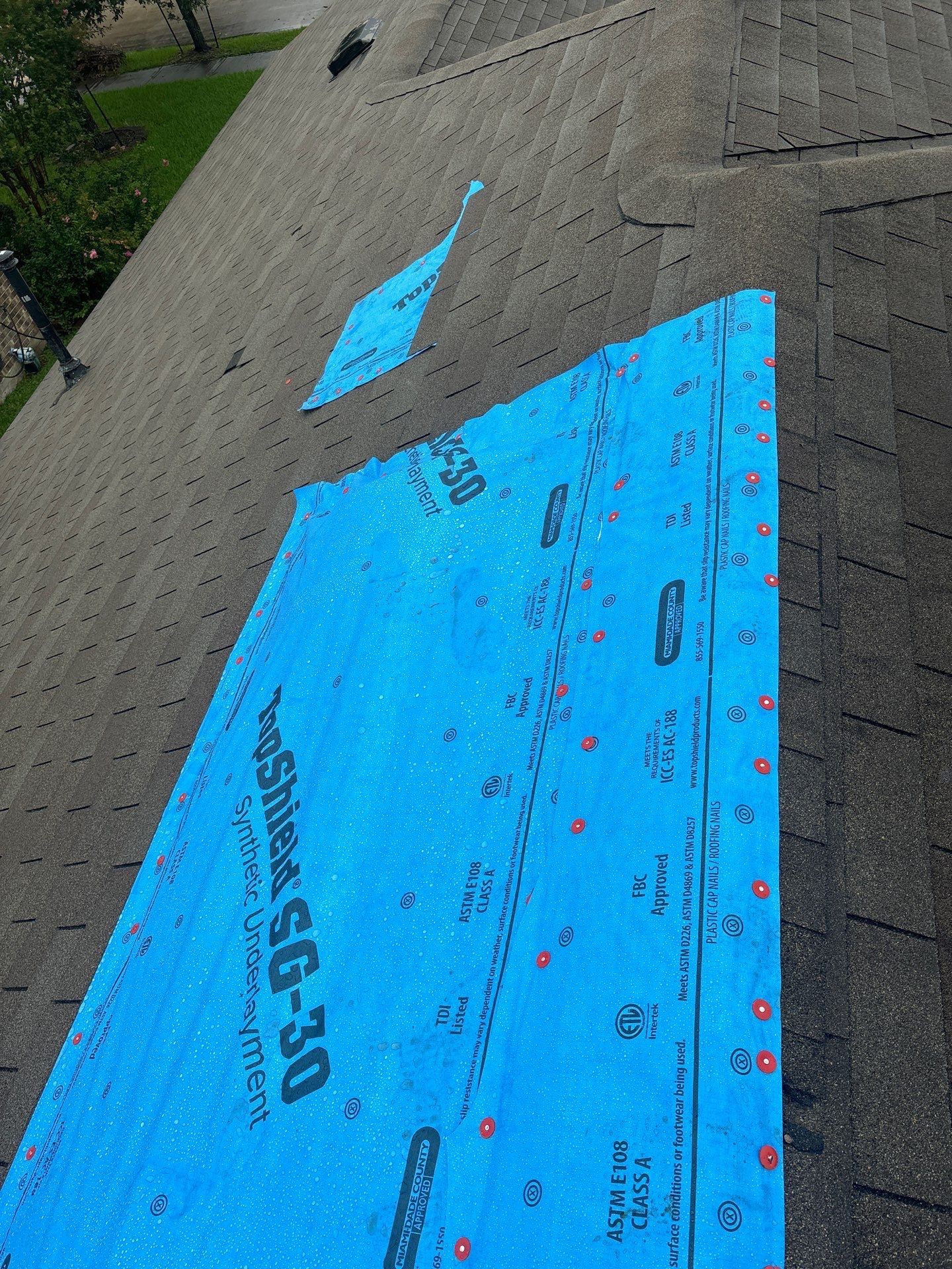 Residential Roofing Repair using Owen's Corning Duration (Lifetime) Shingles by Roof Repair Company