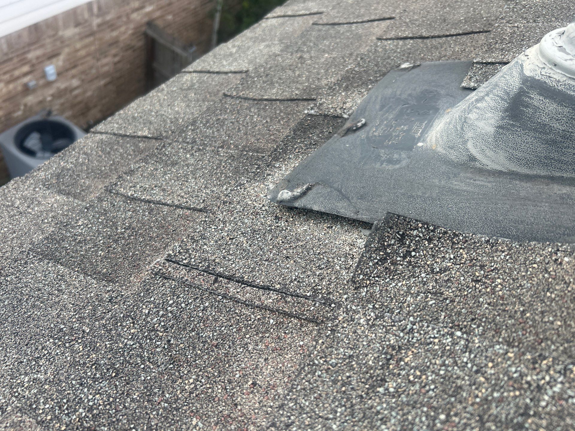 Hail Damage using Owen's Corning Duration (Lifetime) Shingles by Roof Repair Company