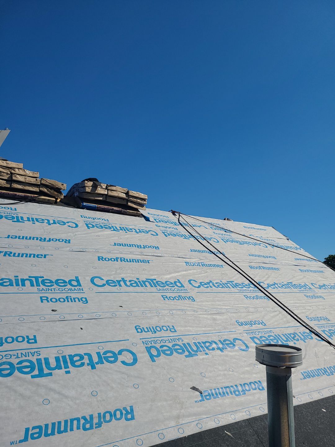 Falls Church: Residential Roof Replacement with CertainTeed Landmark Pro in Max Def Colonial Slate by RM Banning, Inc.