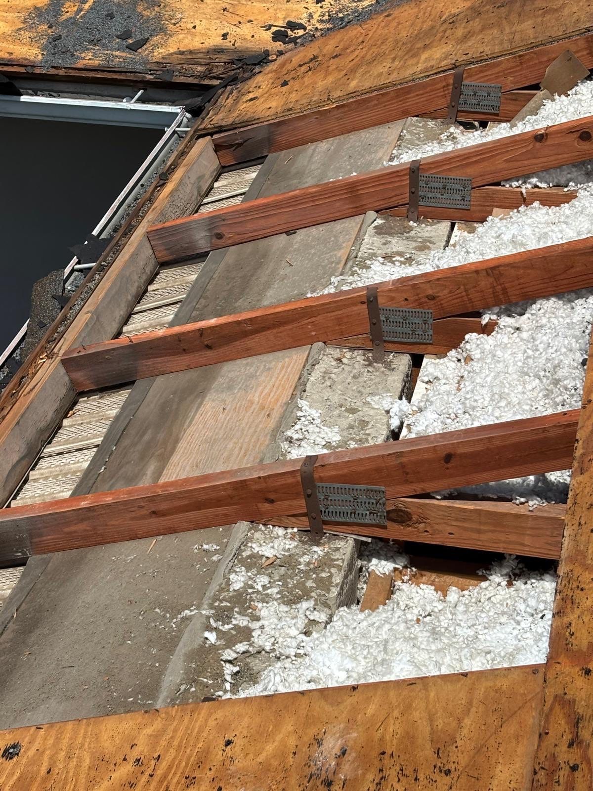 Project in Largo 33774 by Mitchell Roofing Company LLC 