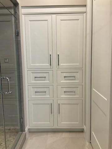 New Kitchen using Shiloh Cabinetry by Kitchen Works LLC