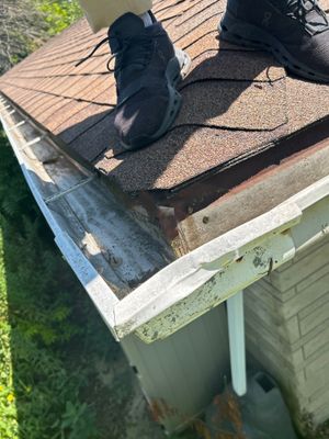 Gutter Protection for Crest Hill Homes