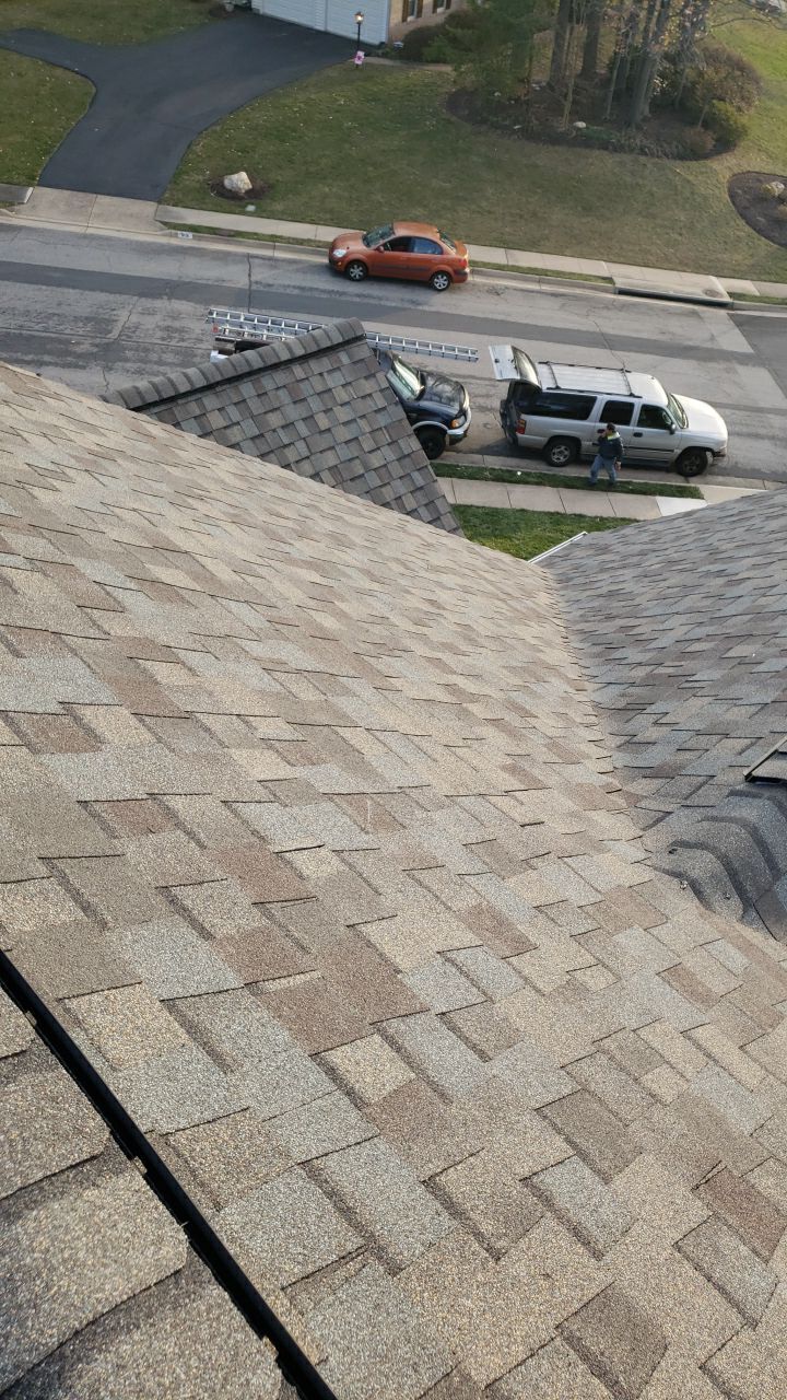 Fairfax Station: CertainTeed Landmark Pro Designer Shingles in Max Def Weathered Wood by RM Banning, Inc.