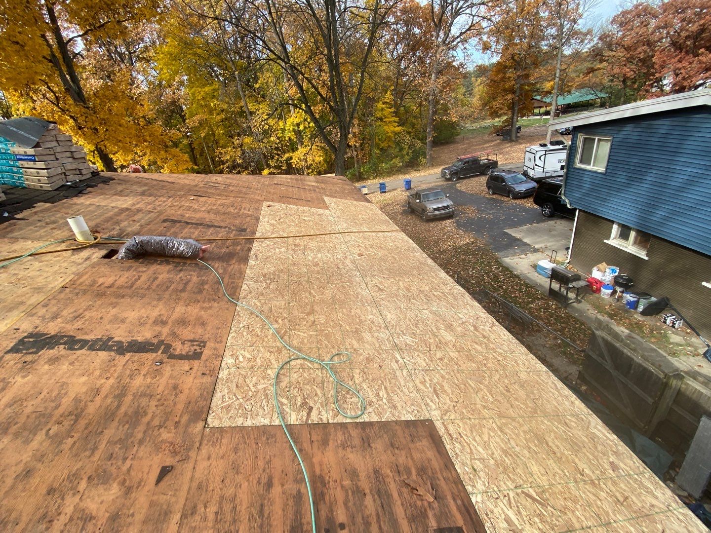 Roof Replacement using CertainTeed Landmark by 180 Contractors