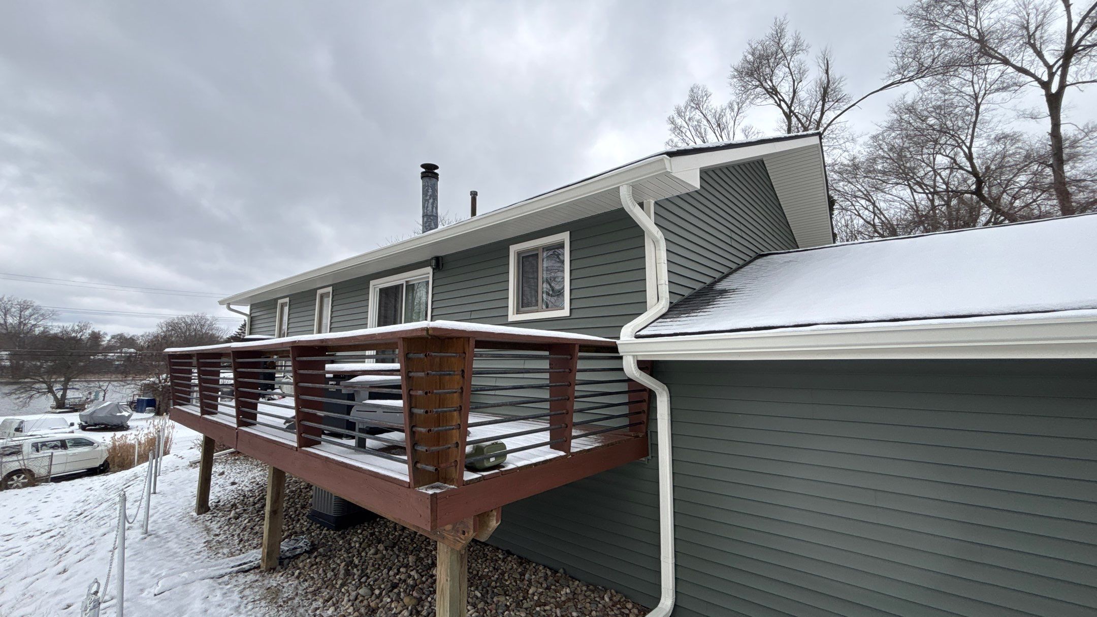 Siding Replacement using Alside Charter Oak D4.5" by 180 Contractors