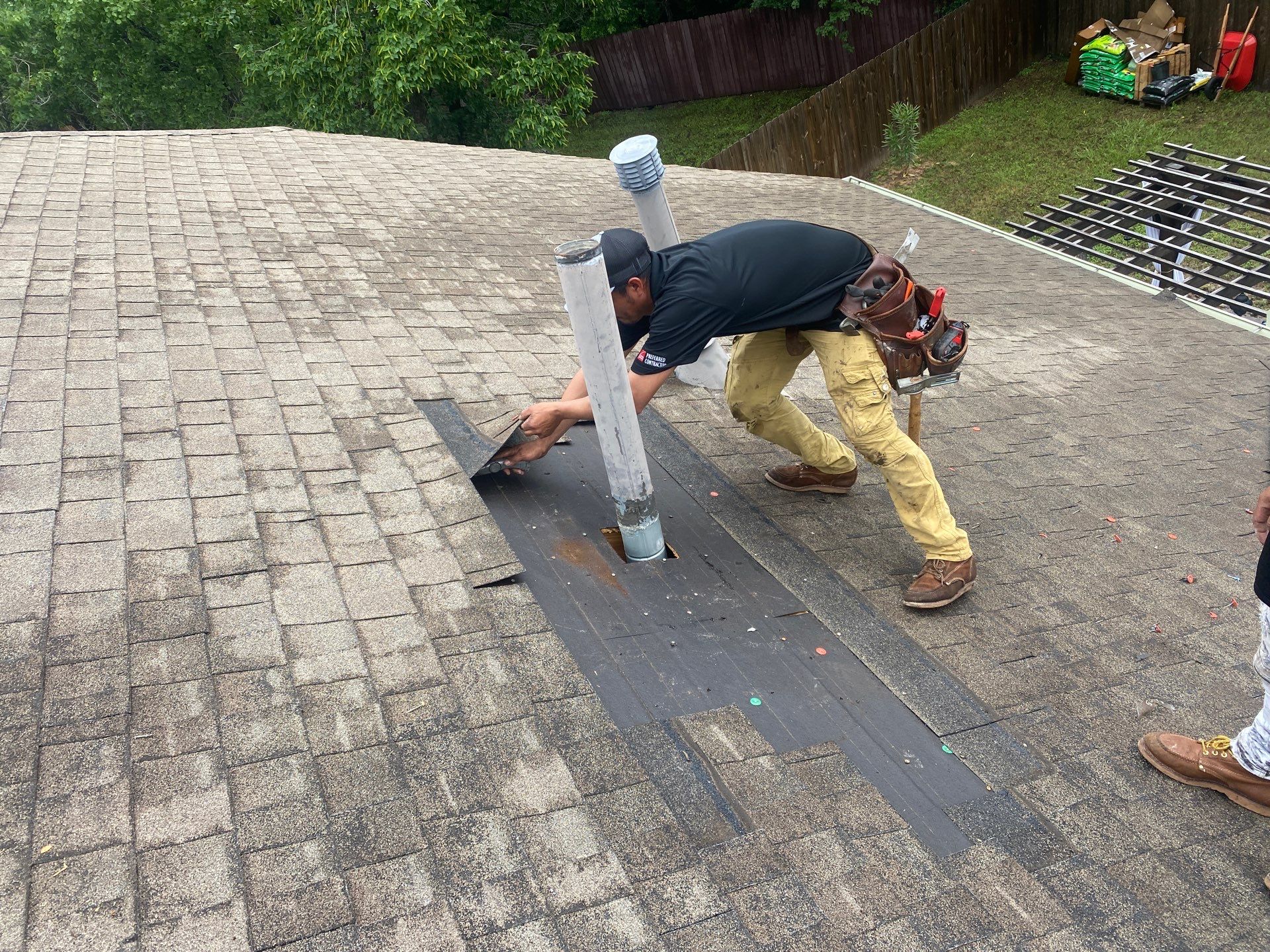 Hail Damage using Owen's Corning Duration (Lifetime) Shingles by Roof Repair Company
