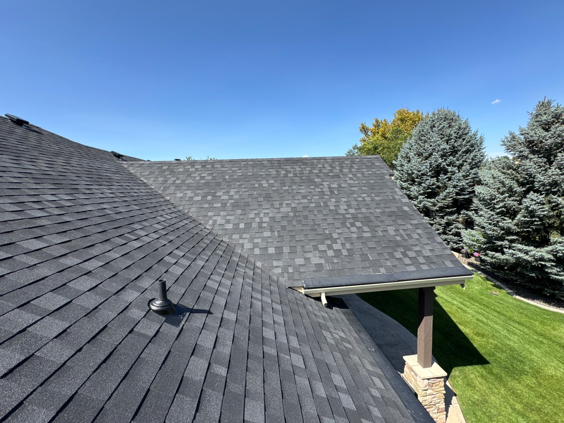 Middleton Residential Roof Replacement with Dark Grey Architectural Shingles by Olive Roofing