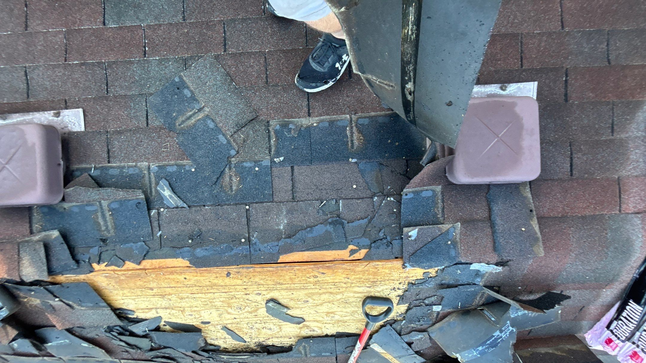 Roof Replacement using Owens Corning Brownwood by 180 Contractors