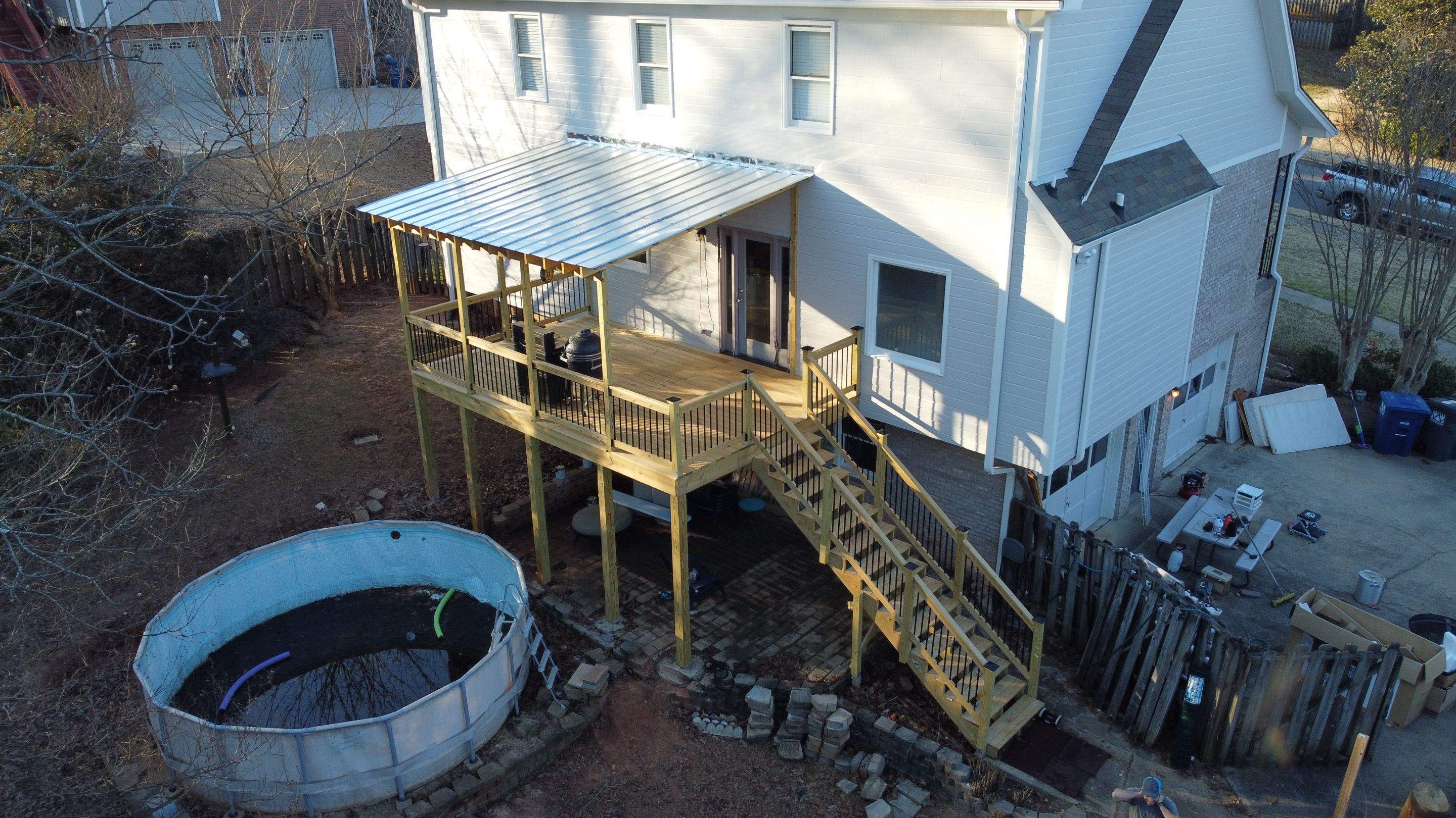 Balmoral Estates Screened Deck  by Pillar and Pine