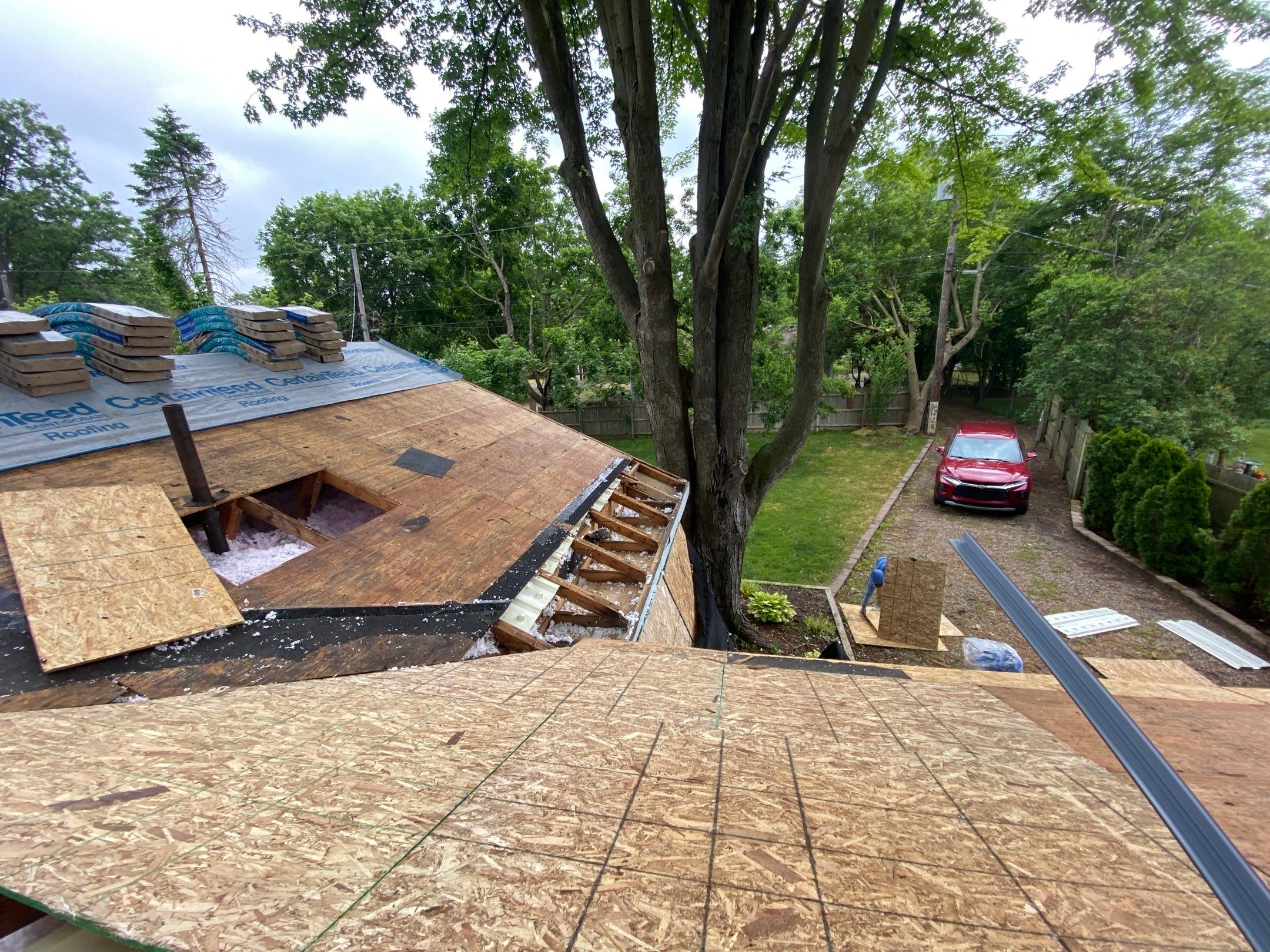 Roof Replacement using CertainTeed Landmark by 180 Contractors