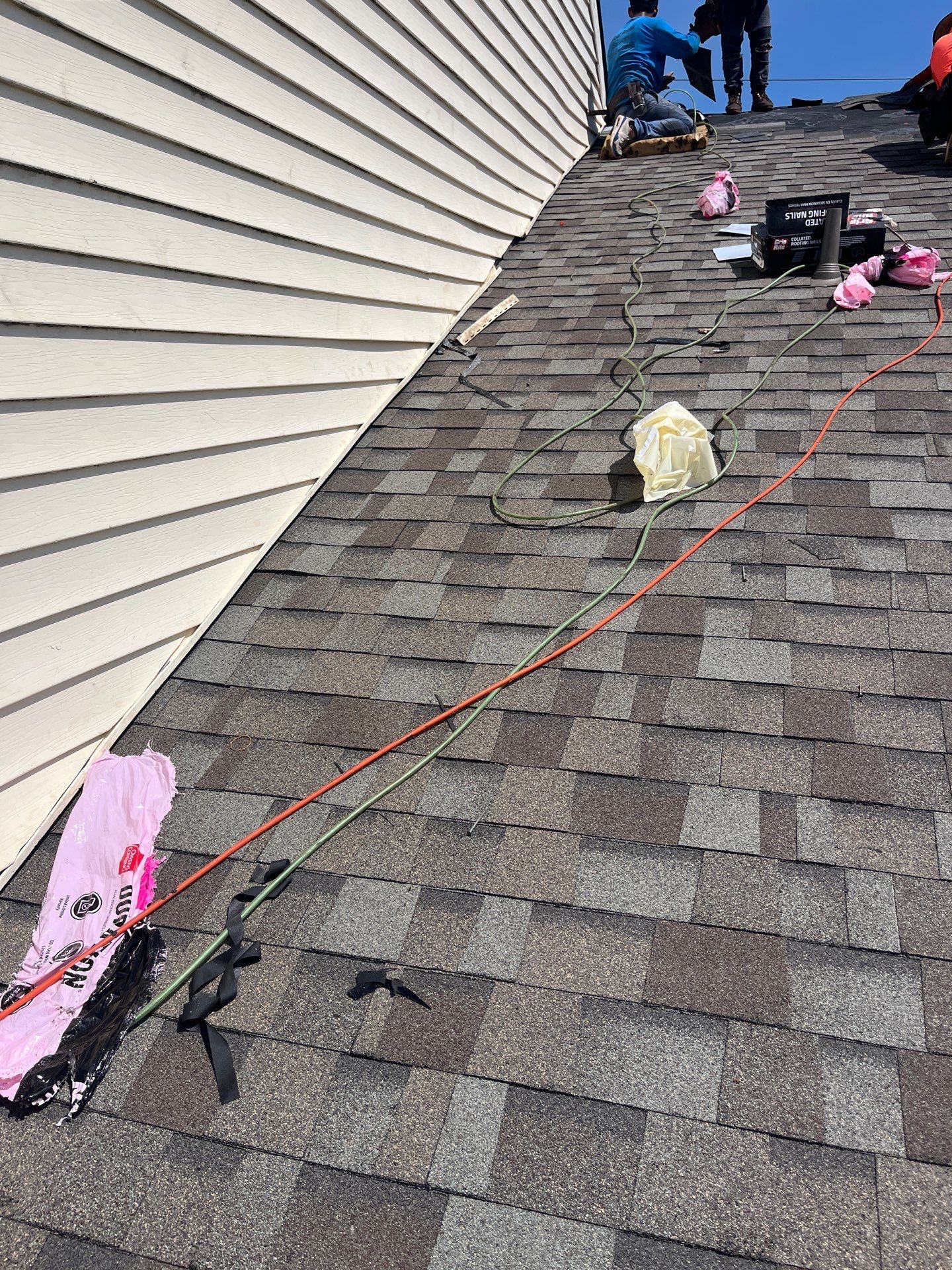 Residential Roofing Installation using Owen's Corning Duration (Lifetime) Shingles by Roof Repair Company