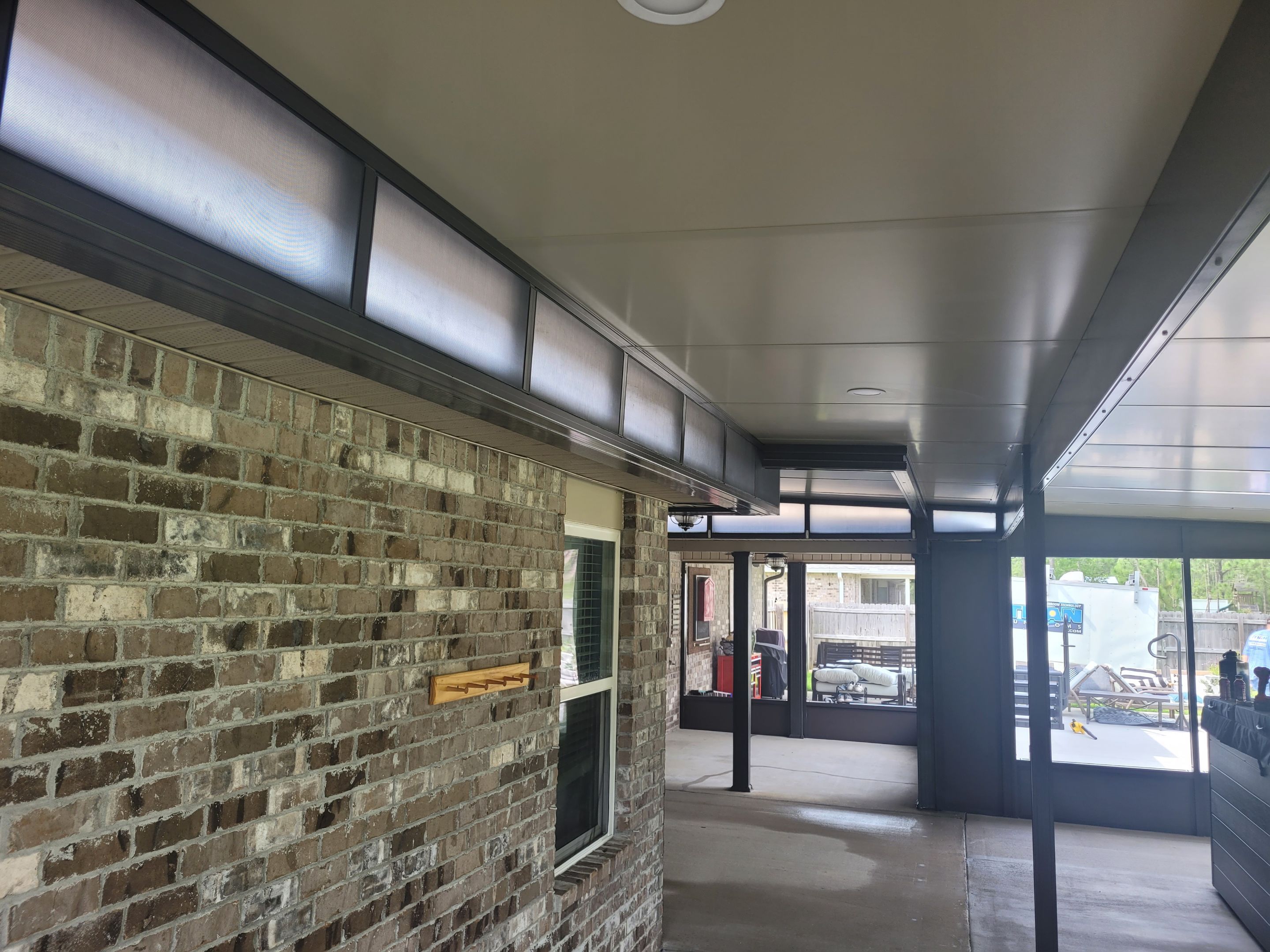 Large Screen Room & Patio Cover in Navarre by Titan Sunrooms