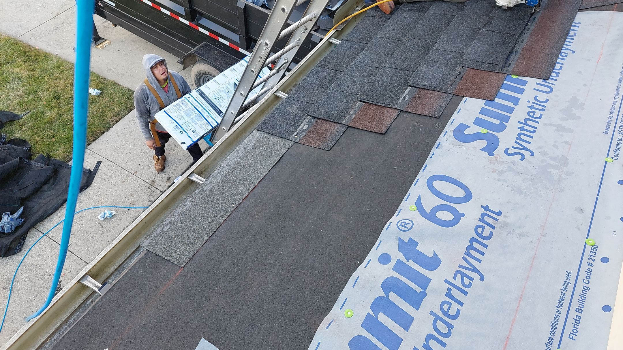 Atlas Black Shadow by Tamlin Roofing