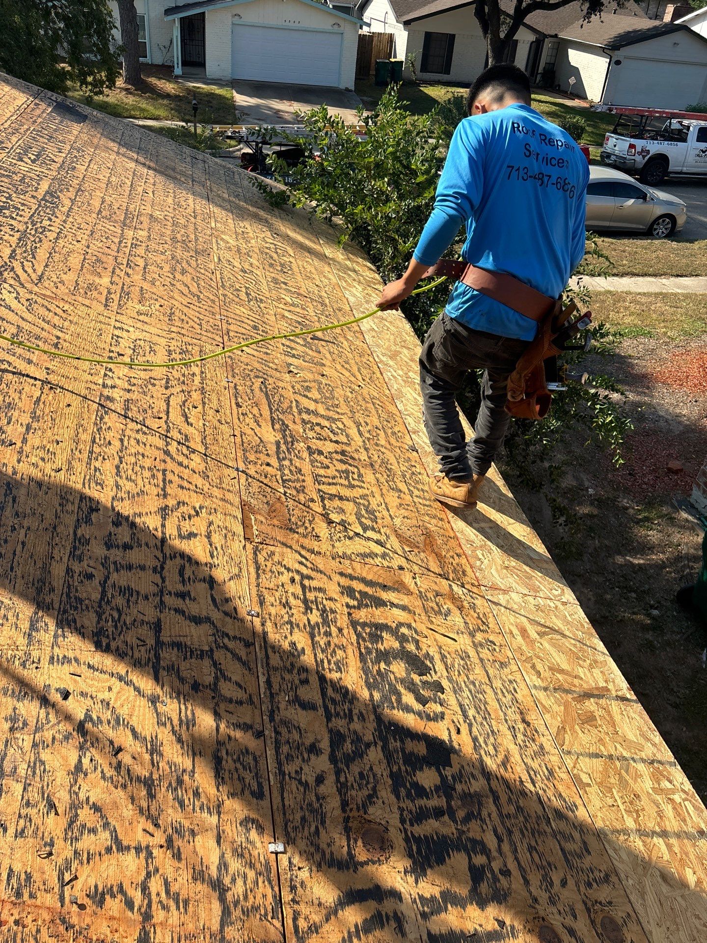 Residential Roofing Installation using Owen's Corning Duration (Lifetime) Shingles by Roof Repair Company