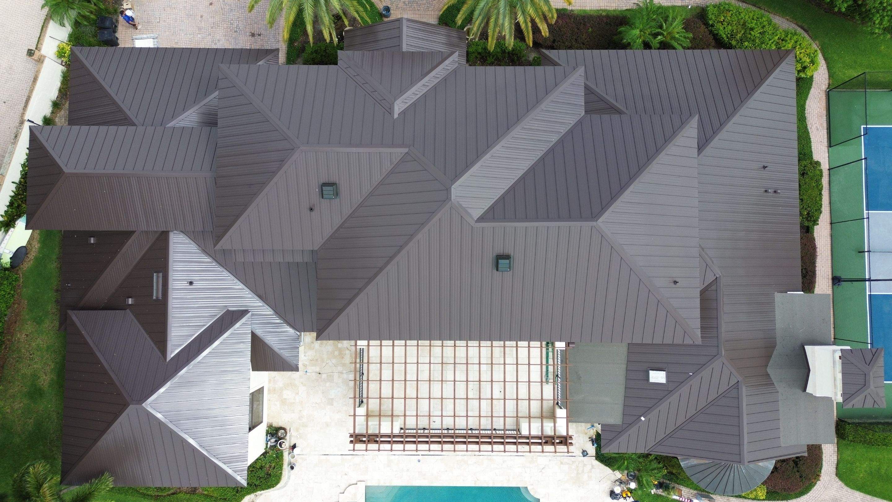 Standing seam metal roof on Lake Conway FL by Gold Key Roofing