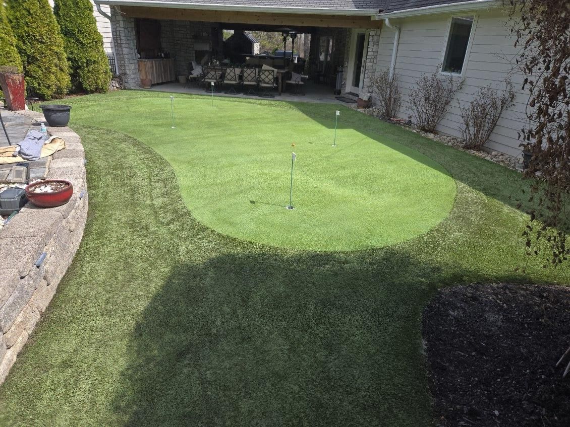 Residential Putting Green Maintenance in Columbus by Southwest Greens Midwest