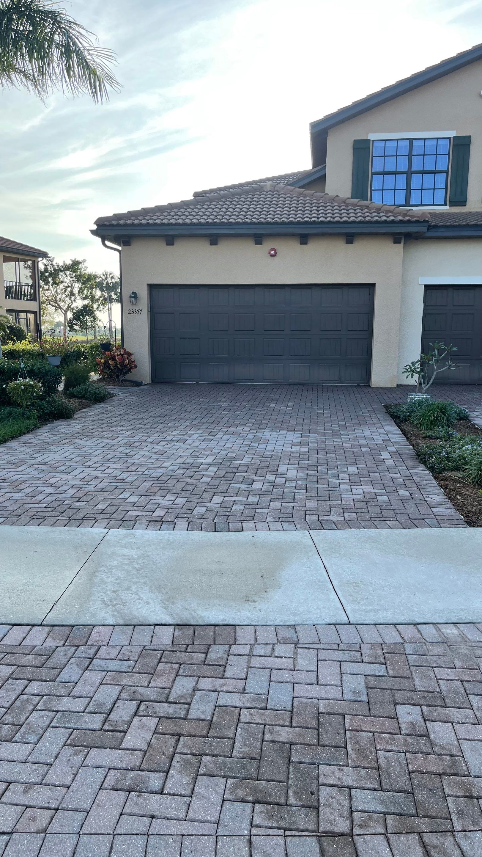 HOA Paver Driveway & Sidewalk Cleaning in Sarasota National, Venice, FL | Sunshine AquaWash by Sunshine AquaWash