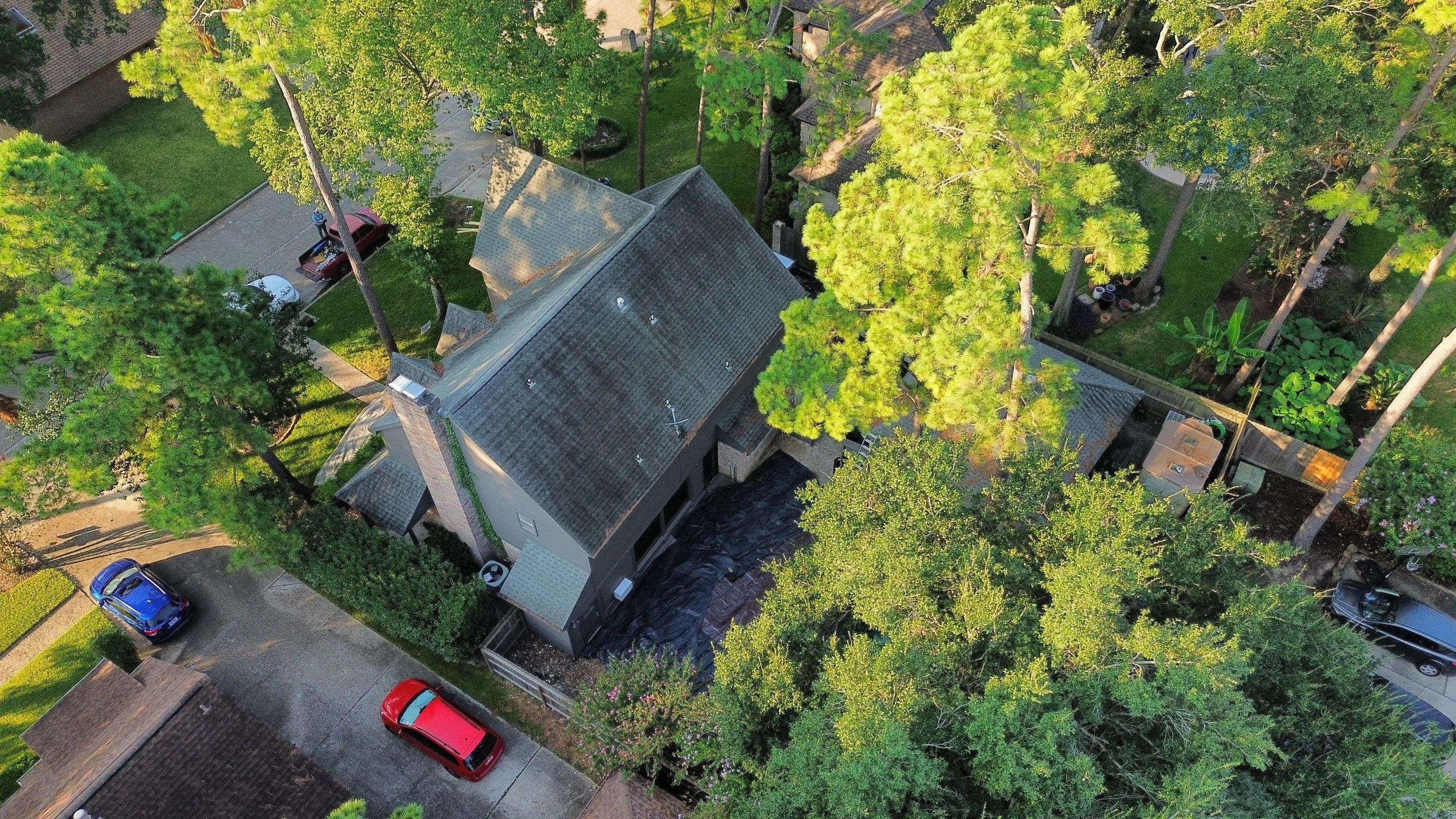 OC Oakridge Estate Gray by HHH Roofing & Construction