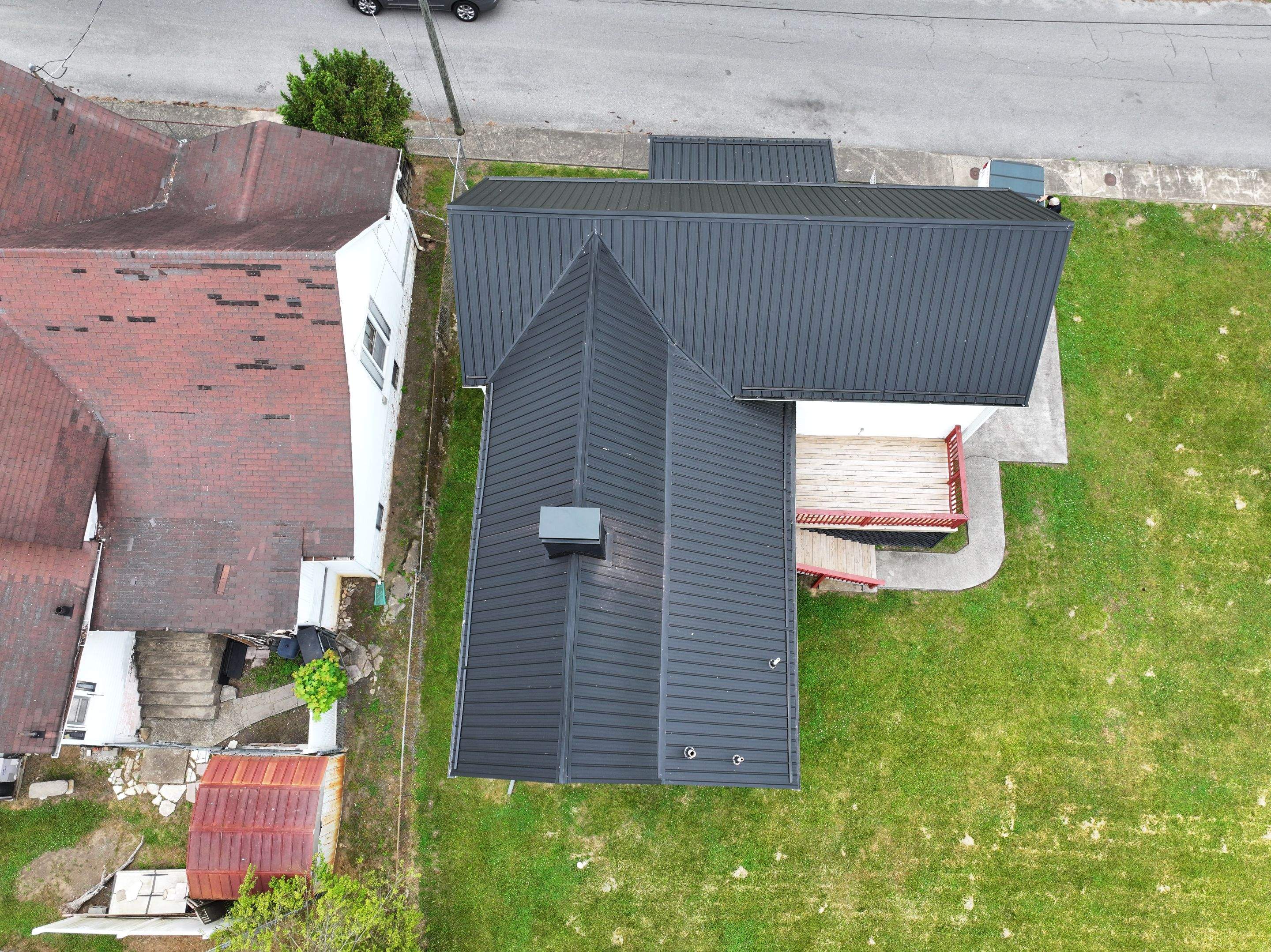 Fritz Residence by Omnia Roofing