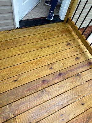 Deck using Wood Sealant