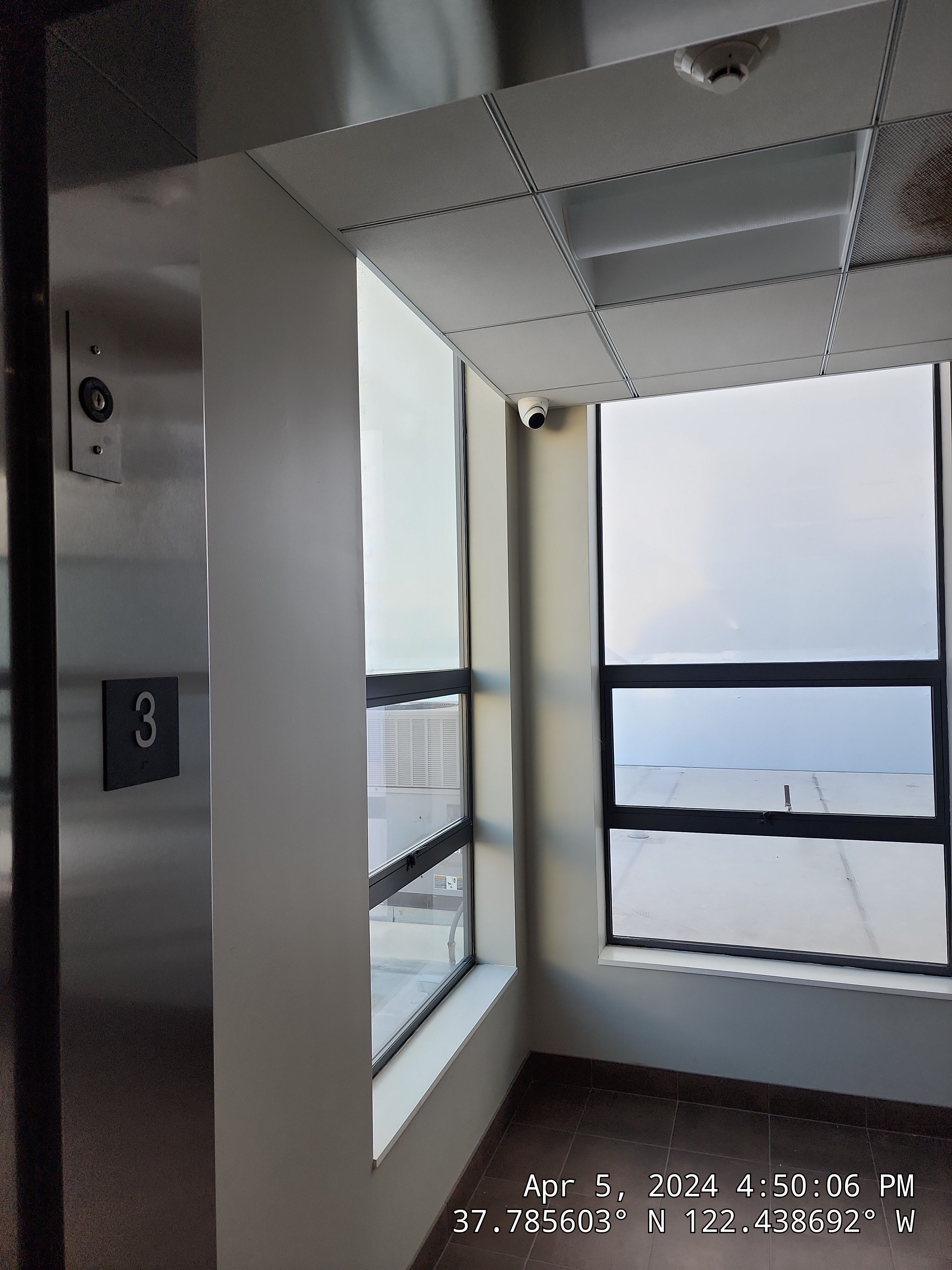Commercial Real Estate - San Francisco by ITZ Networks Inc