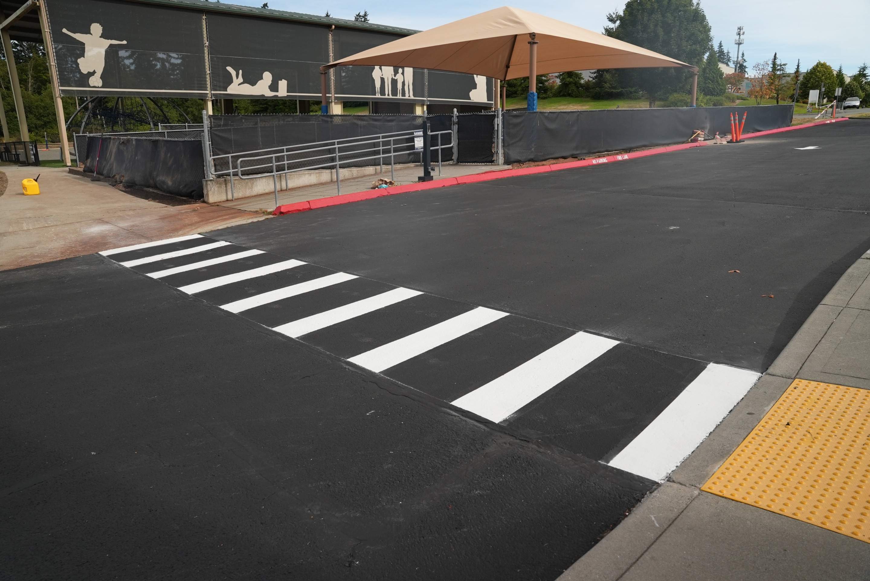 Sealcoating & Asphalt Patch Repairs | Everett  by Jireh Asphalt & Concrete Inc 