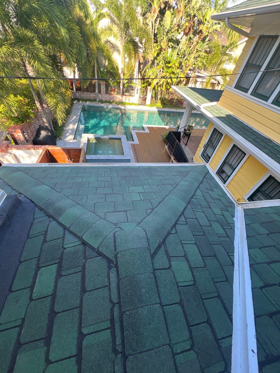 Project in St. Petersburg 33704 by Mitchell Roofing Company LLC 