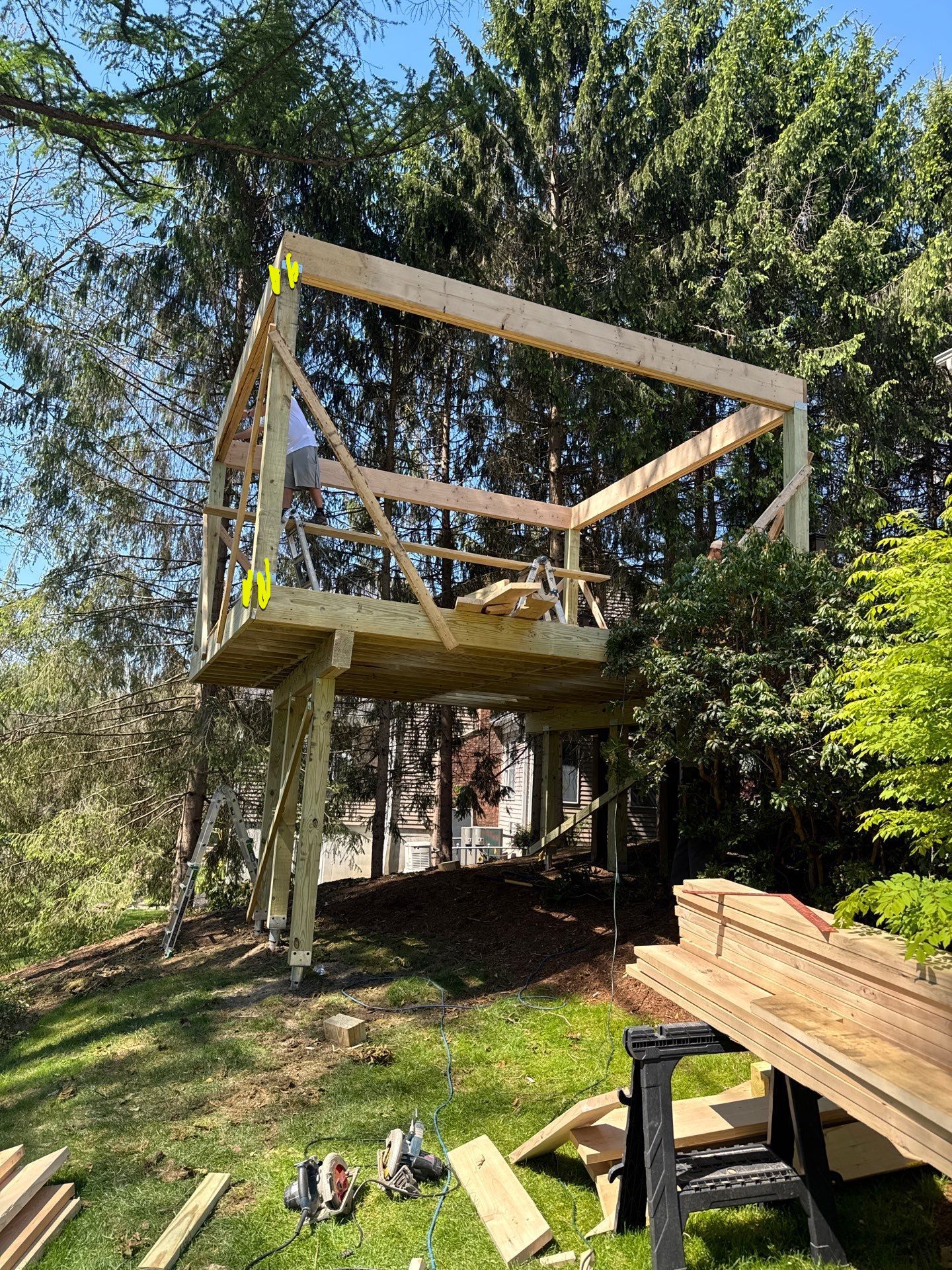 New Deck With a Screened In Porch In Mendham, New Jersey by deck guardian