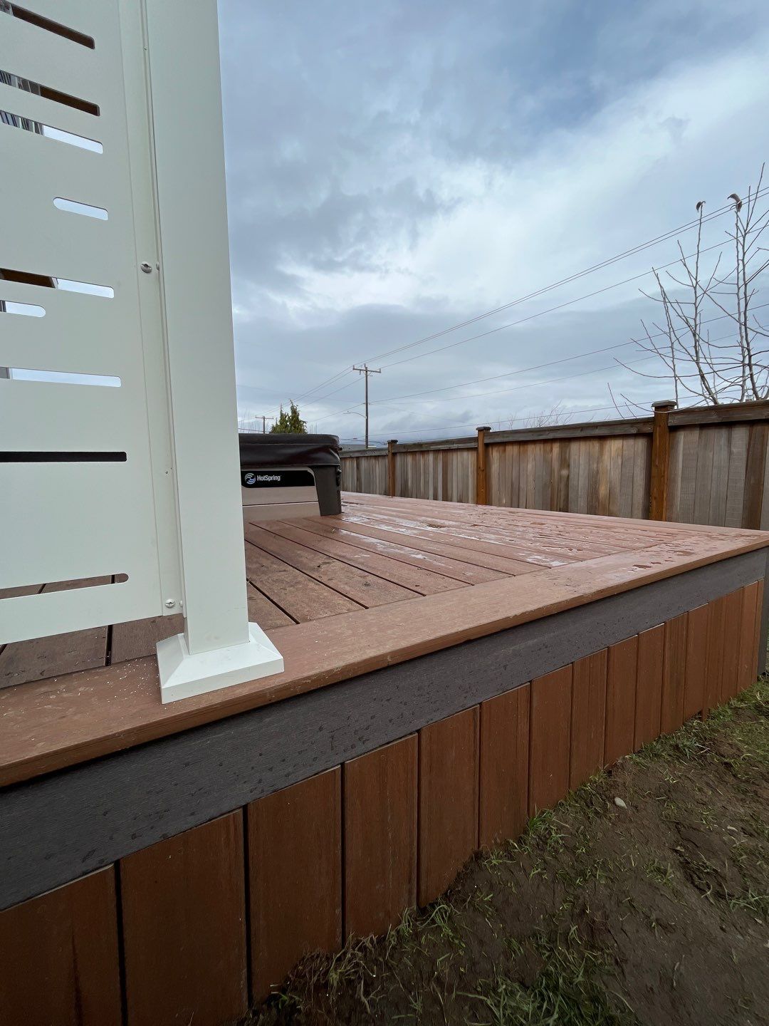 Deck Extension with Hideaway Screen by Alki deck builders 