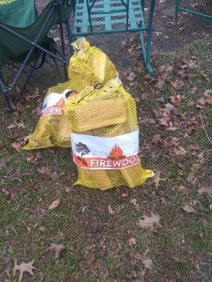 Firewood Delivery  using Seasoned Firewood