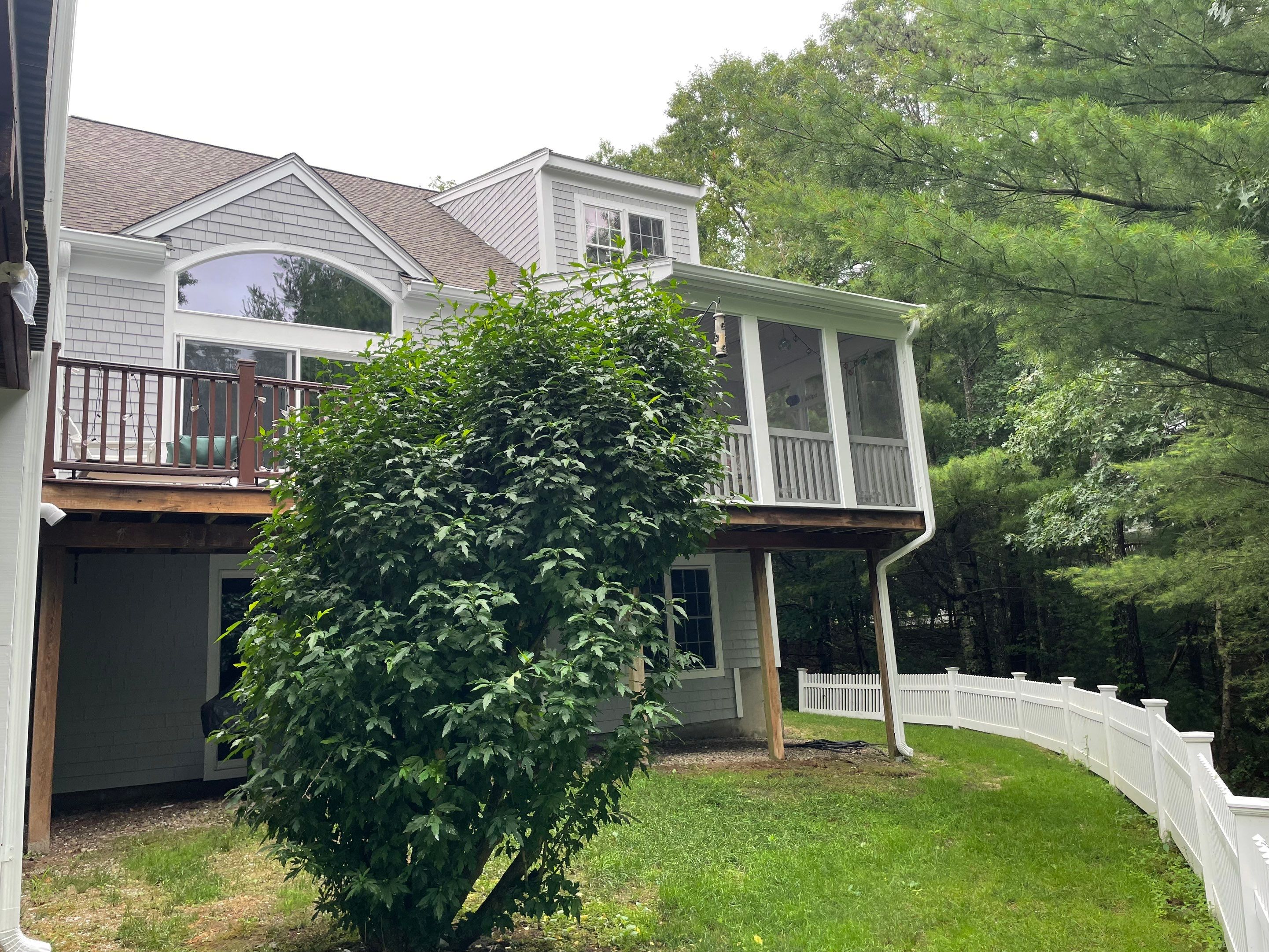 6" K-Style Aluminum Gutters Installed in Bourne, MA by Gutter Pro Enterprises