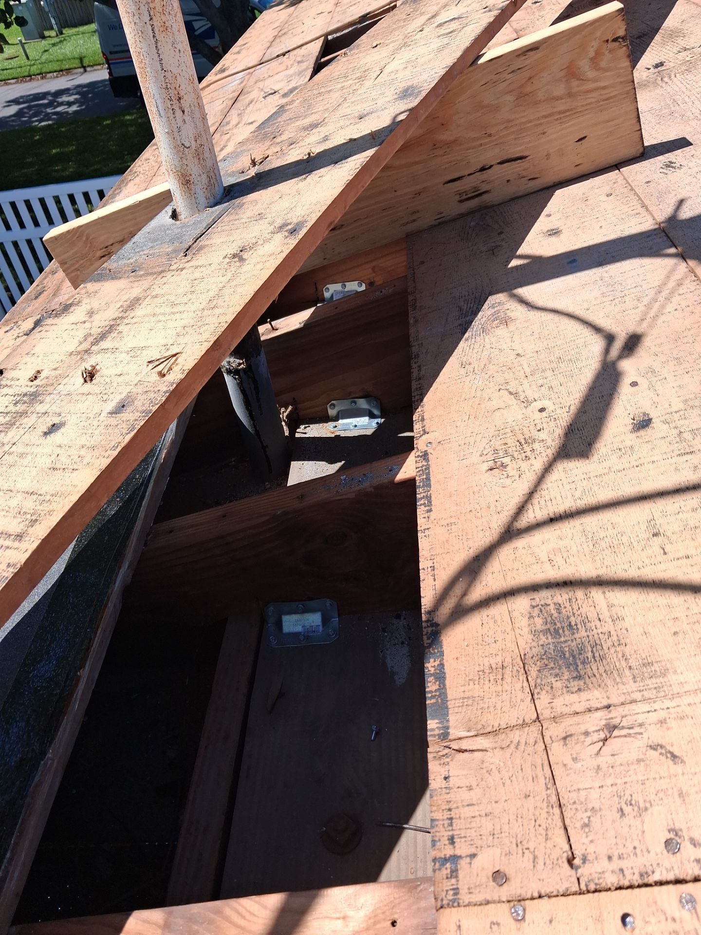 Project in St. Petersburg 33712 by Mitchell Roofing Company LLC 