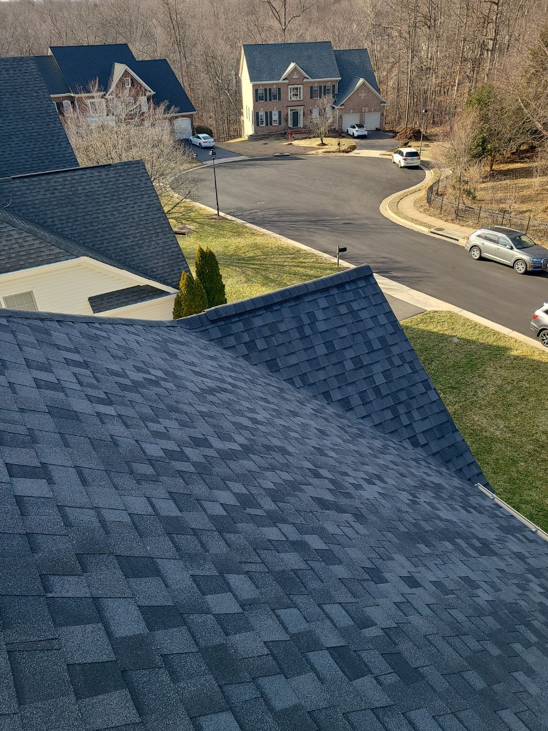 Springfield: Residential Roof Replacement with CertainTeed Landmark Pro in Max Def Moire Black by RM Banning, Inc.