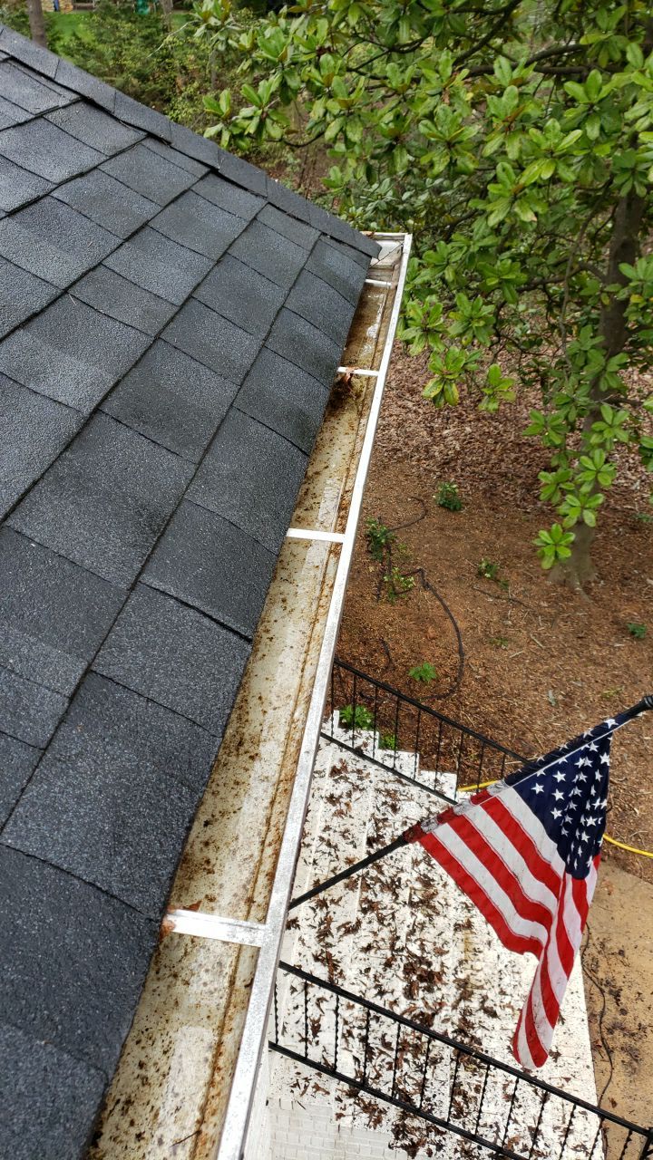 House Wash using cleaner by Power Wash Masters LLC